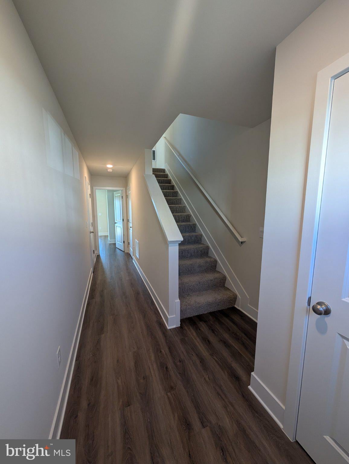 180 SIOUX LOOP