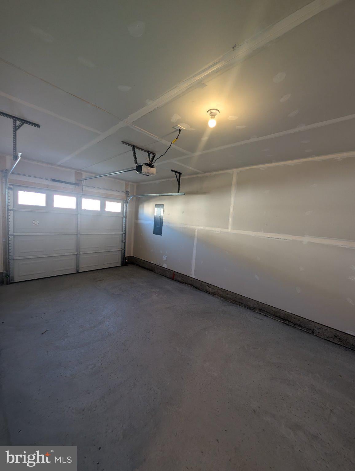 180 SIOUX LOOP