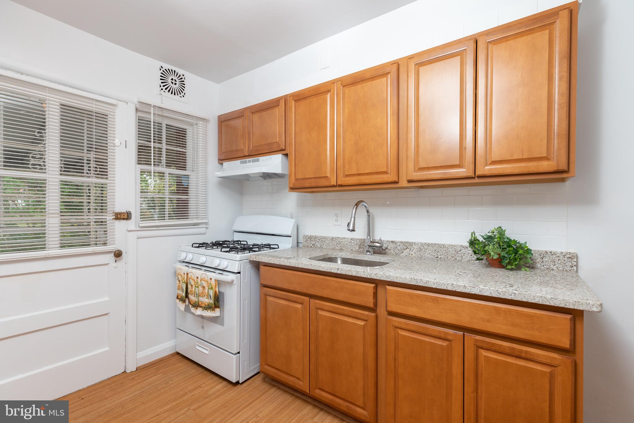 FRANKFORD - Residential