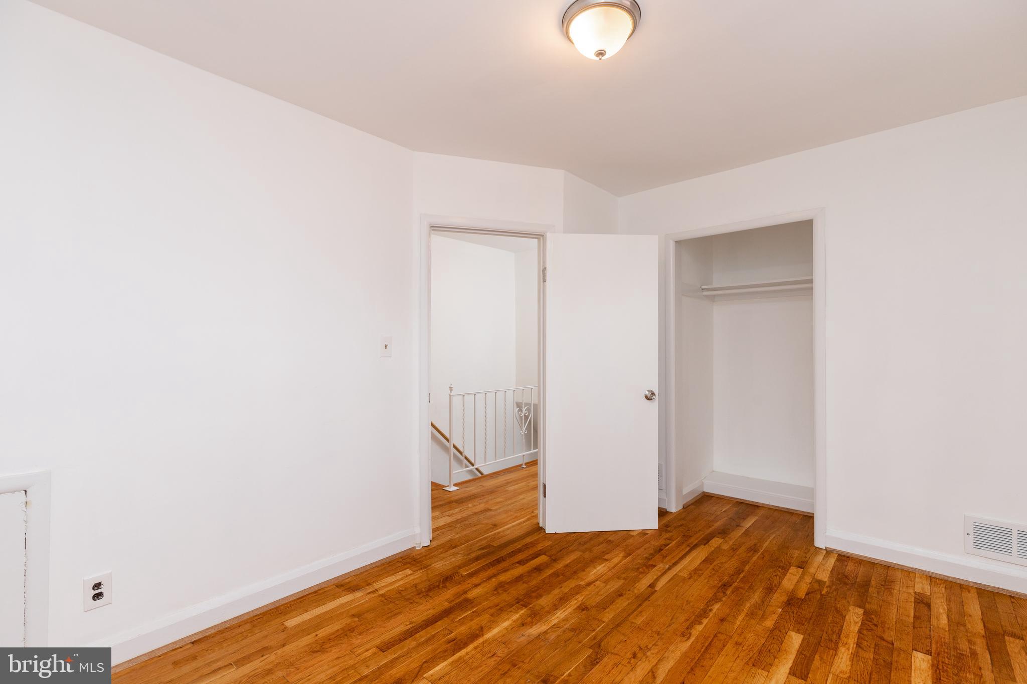 FRANKFORD - Residential