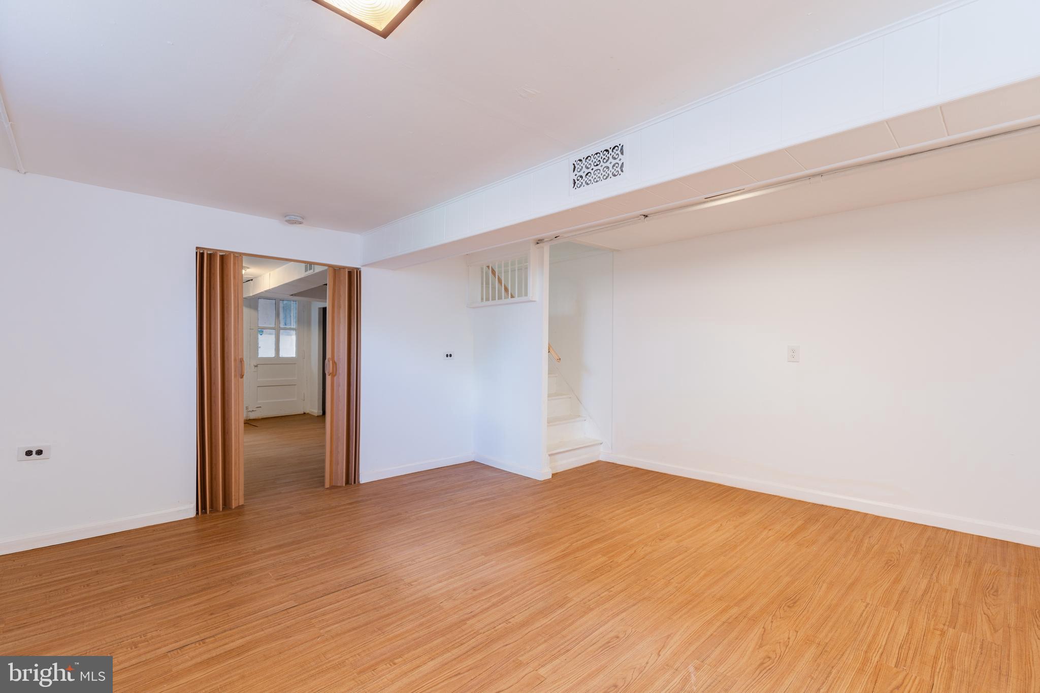 FRANKFORD - Residential