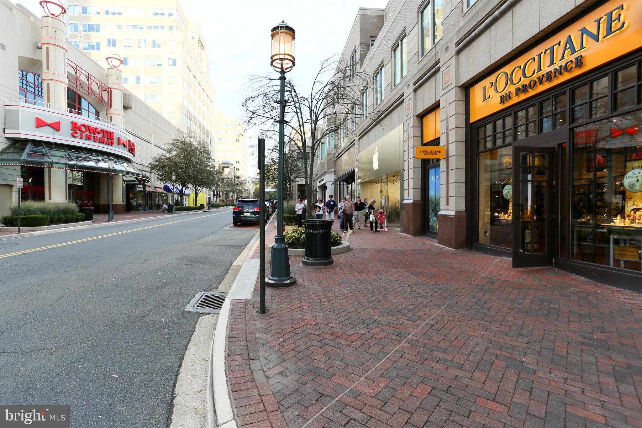 MARKET STREET AT TOWN CENTER - Residential