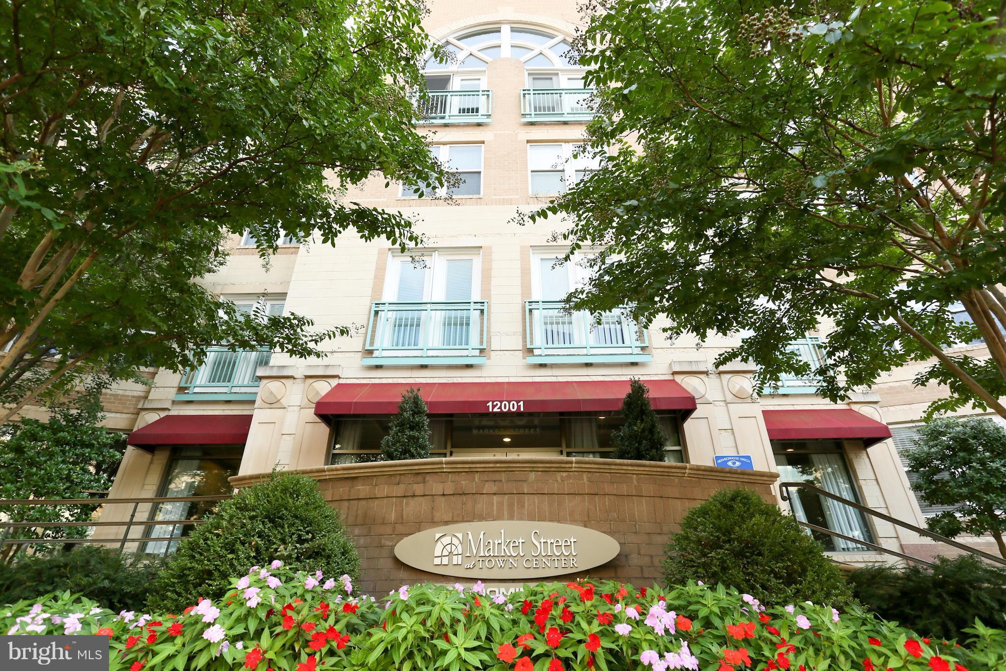 MARKET STREET AT TOWN CENTER - Residential