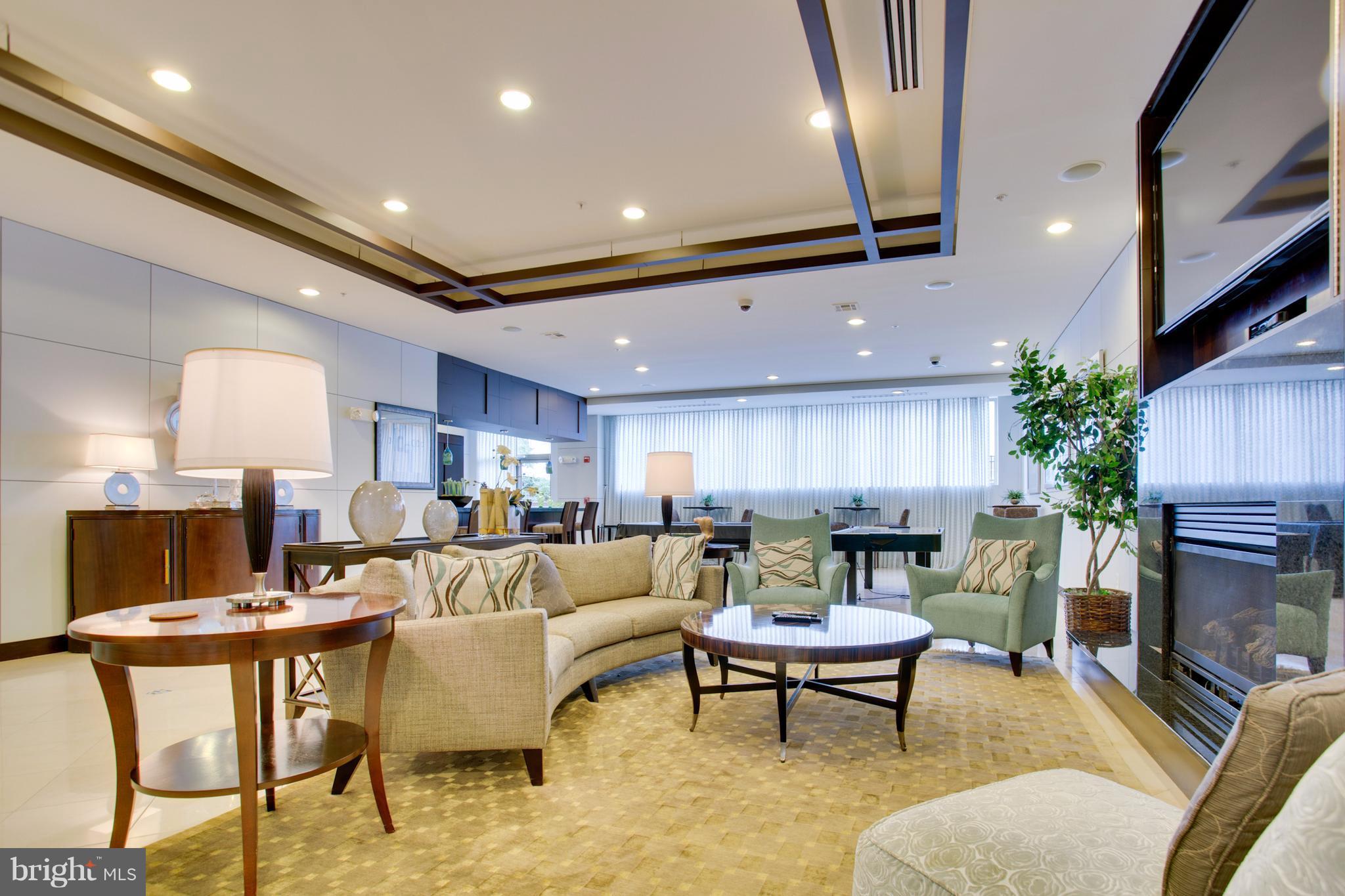 MARKET STREET AT TOWN CENTER - Residential