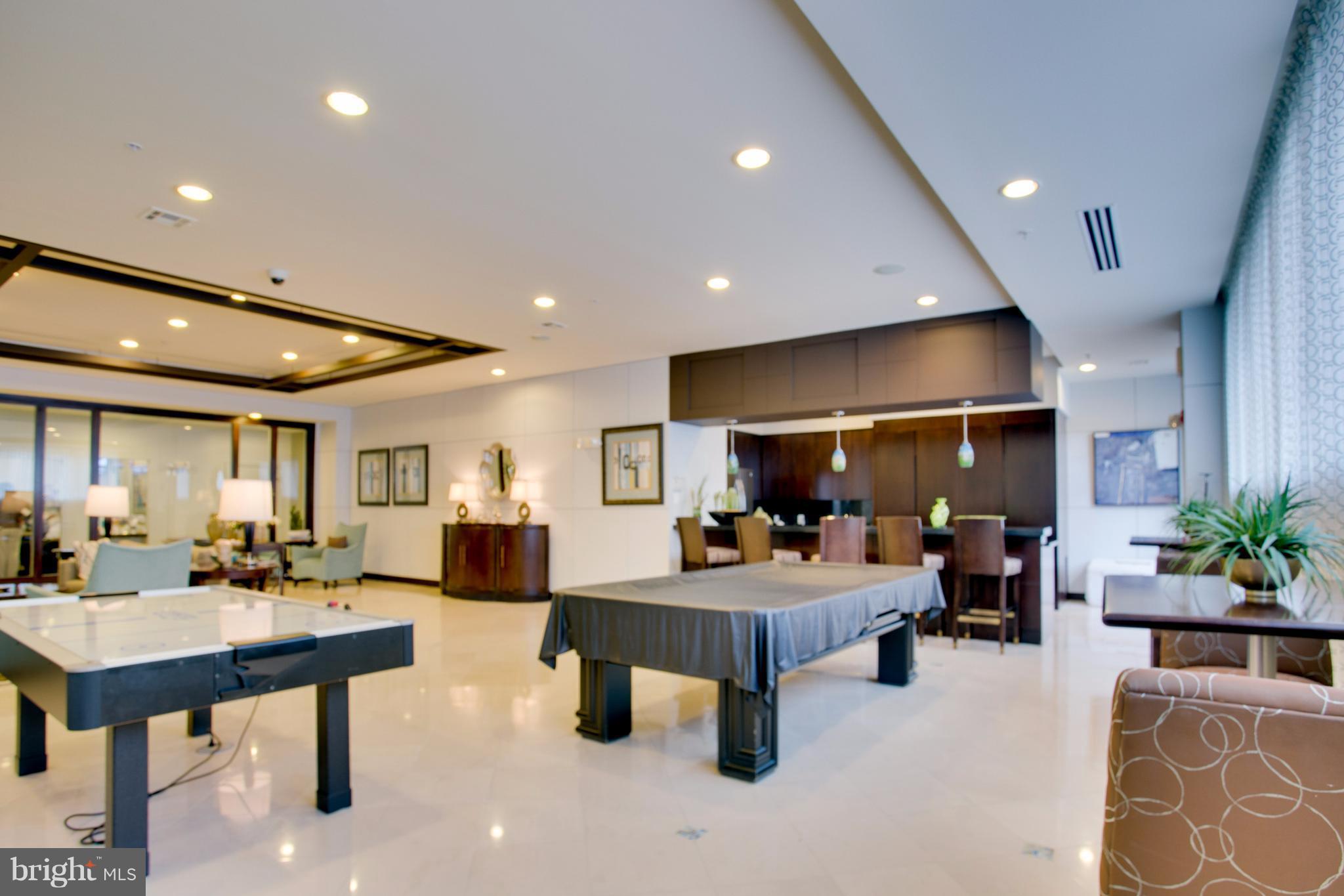 MARKET STREET AT TOWN CENTER - Residential