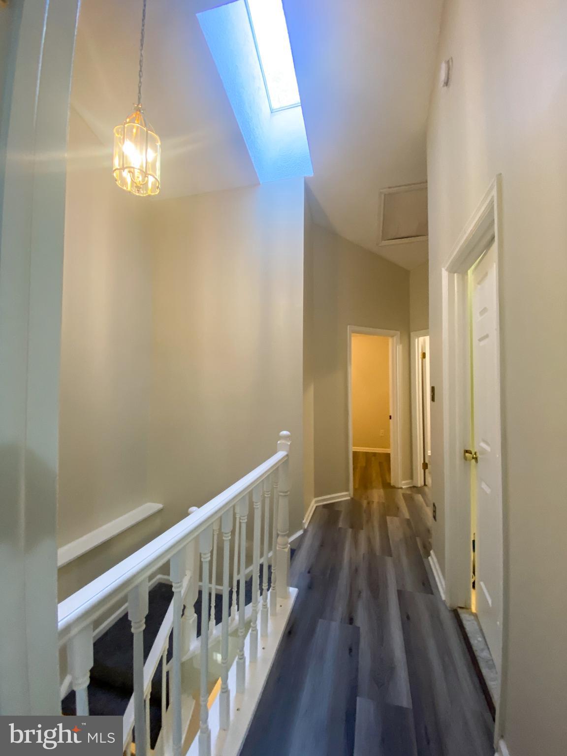 GUNNERS LAKE VILLAGE - Residential Lease