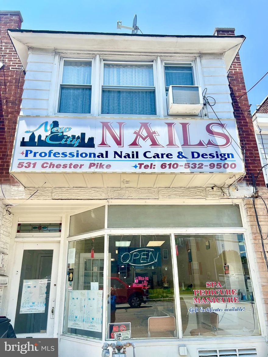Welcome to 531 Chester Pike, Prospect Park, PA 19076.
This prime commercial mixed-use property, featuring both commercial and residential spaces, is ideally located in a high-traffic area with excellent visibility. The convenient location, providing accessibility to various amenities, such as the City of Philadelphia and the sports complex, makes it perfect for both owner-occupants and investors.  A two-story gem is ideal for an entrepreneur or investor seeking a new opportunity to set up a business, such as a barbershop, nail salon, deli, or convenience store—investors who also want to diversify their portfolio. The property's current use is as follows: the first floor is a vacant commercial space, and the second floor is an apartment, currently occupied by a tenant on a month-to-month lease. This property offers immediate rental income or the flexibility for future occupancy.
Don’t miss your opportunities to own your mixed-use property in the desirable neighborhood. Please schedule your showing today and allow us 24 hours' notice for confirmation.