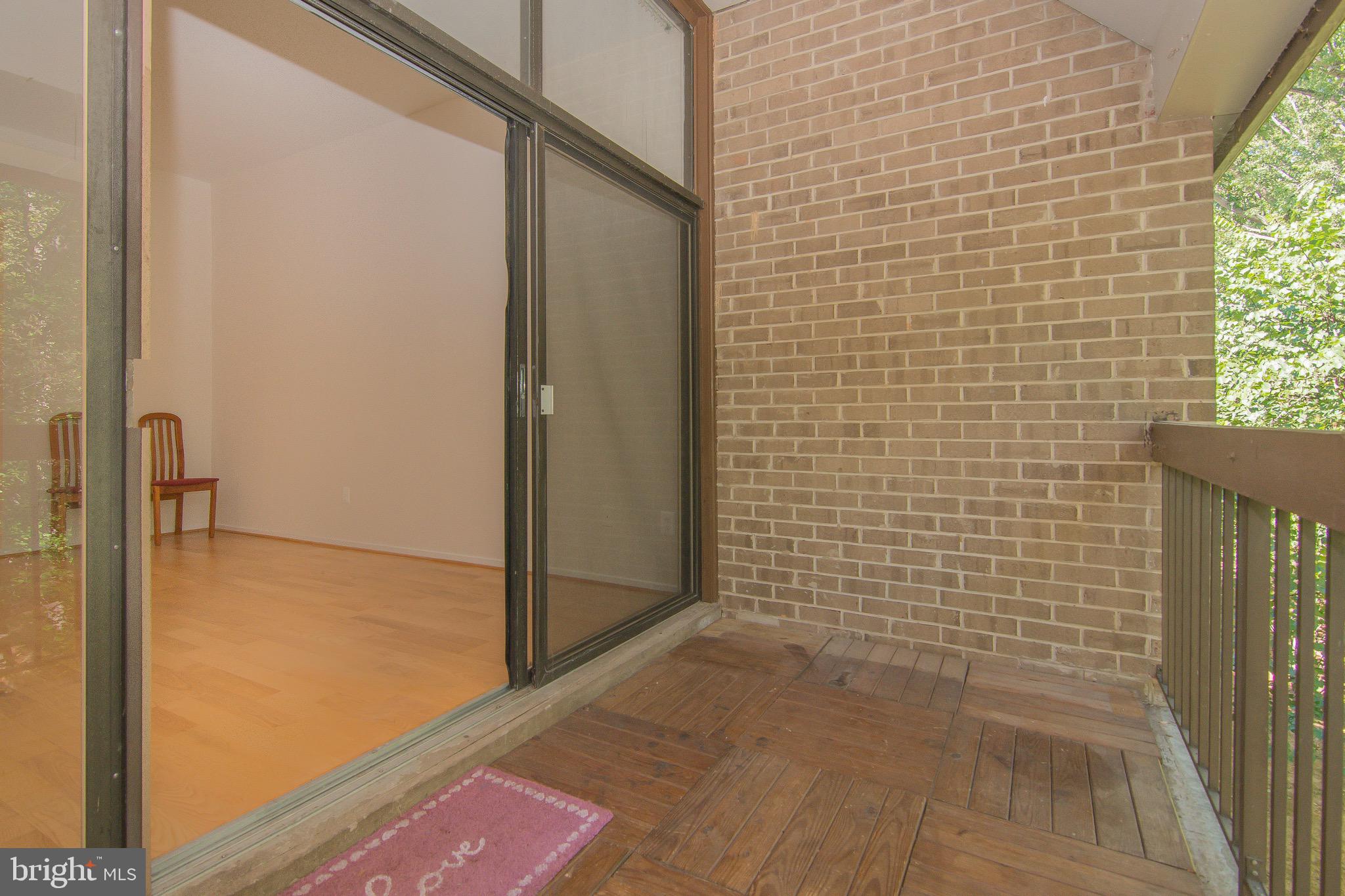 BENTANA PARK - Residential Lease