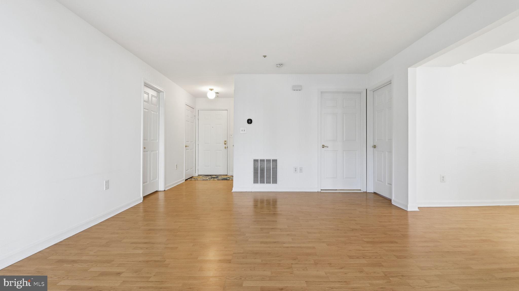 KENTLANDS RIDGE - Residential Lease