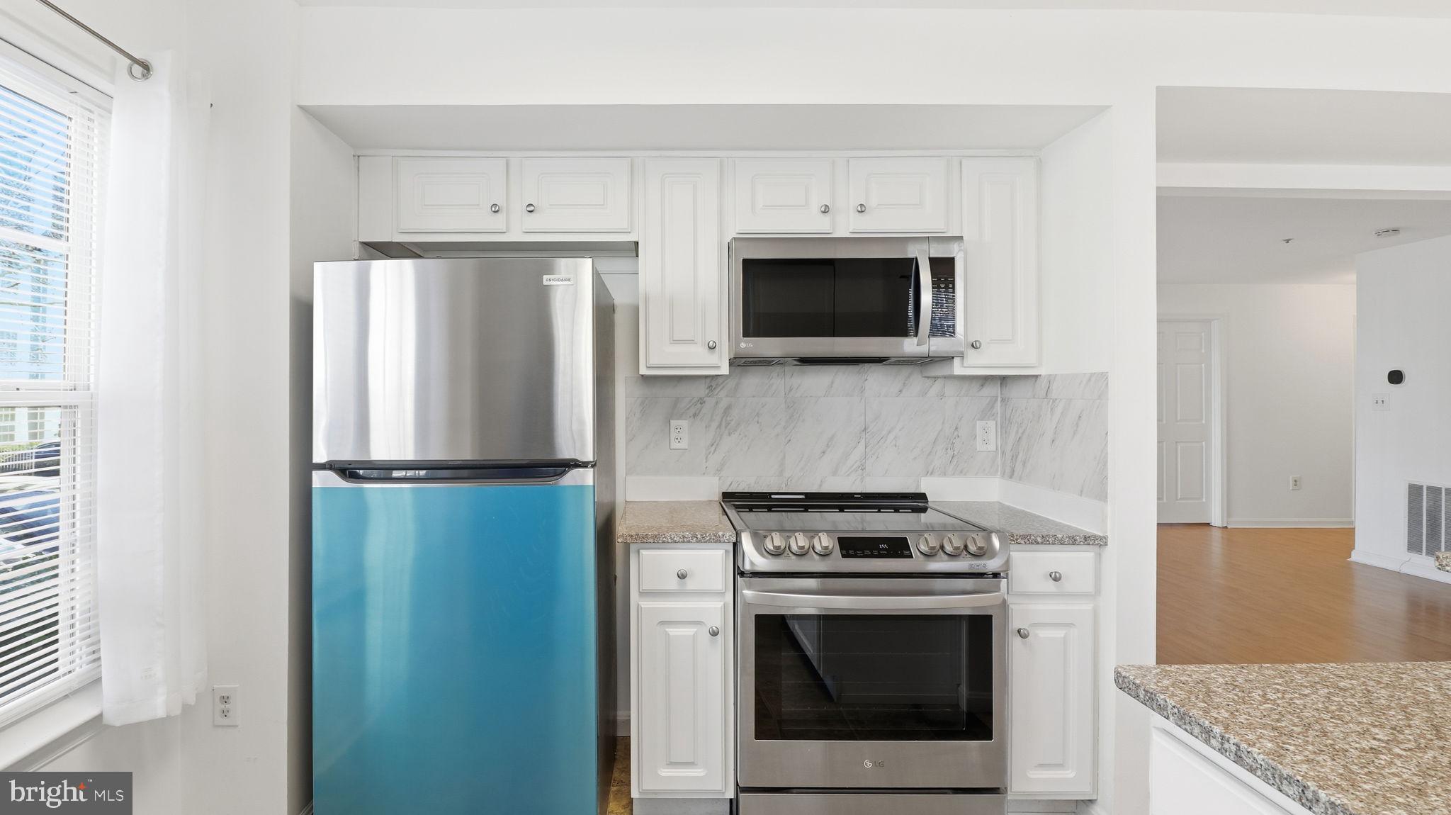 KENTLANDS RIDGE - Residential Lease