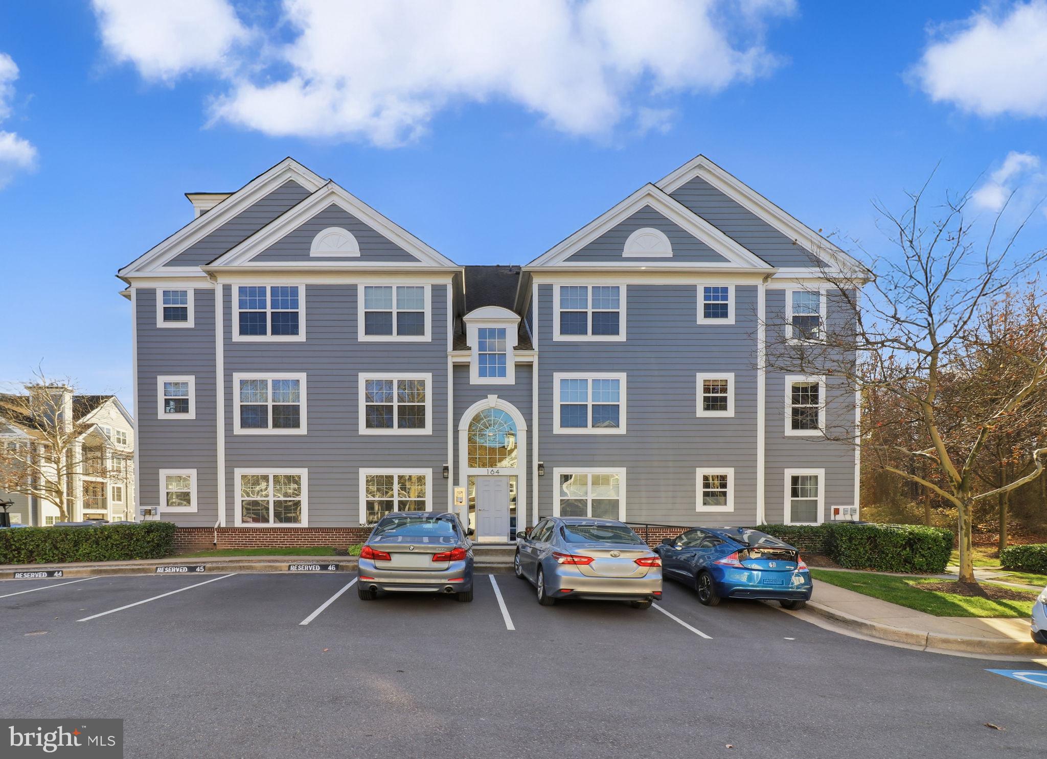 KENTLANDS RIDGE - Residential Lease