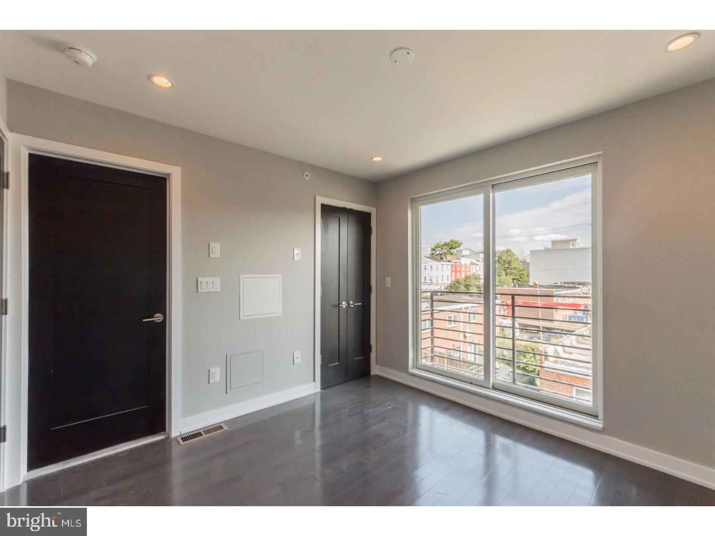 FAIRMOUNT - Residential Income