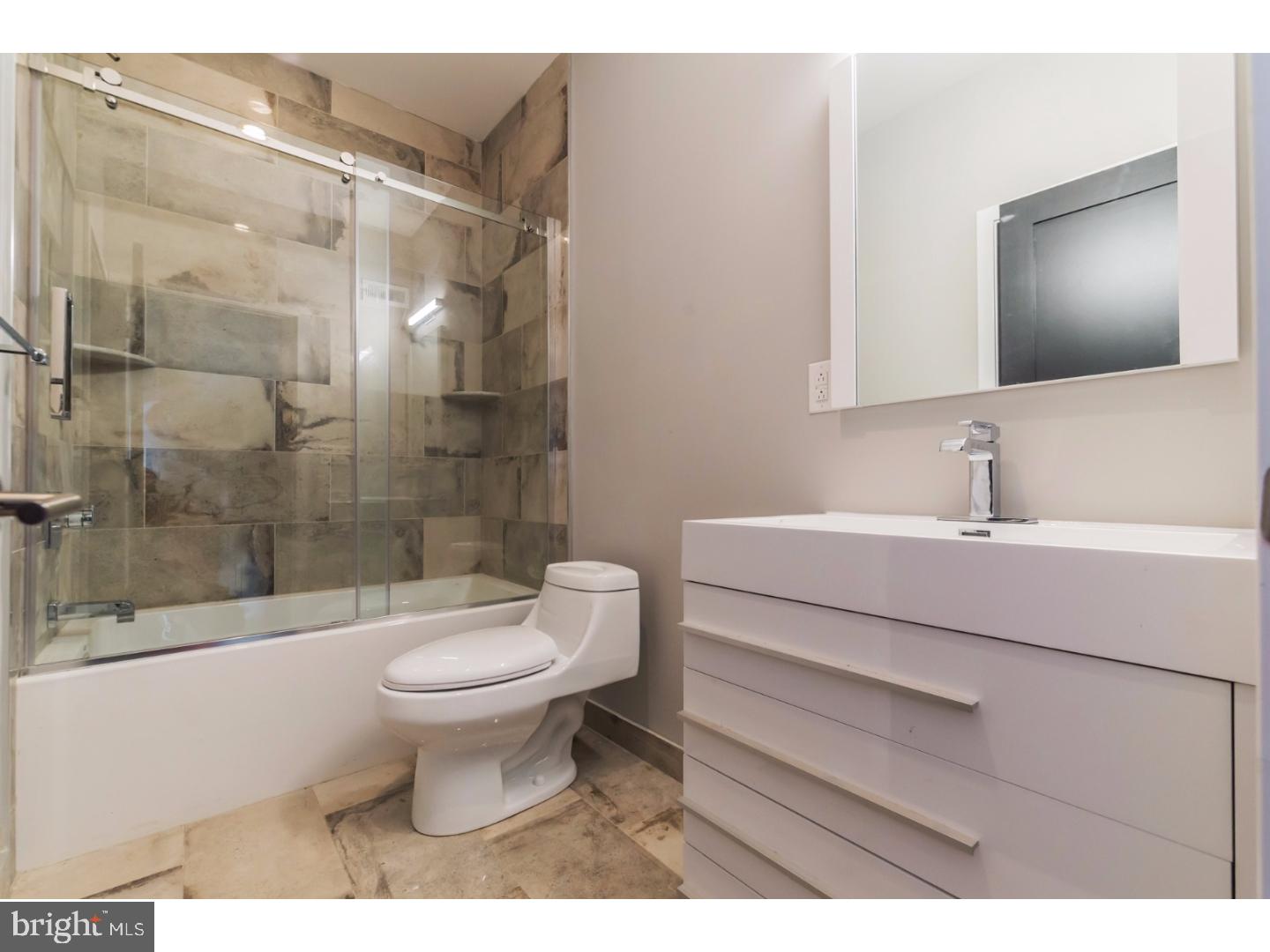 FAIRMOUNT - Residential Income