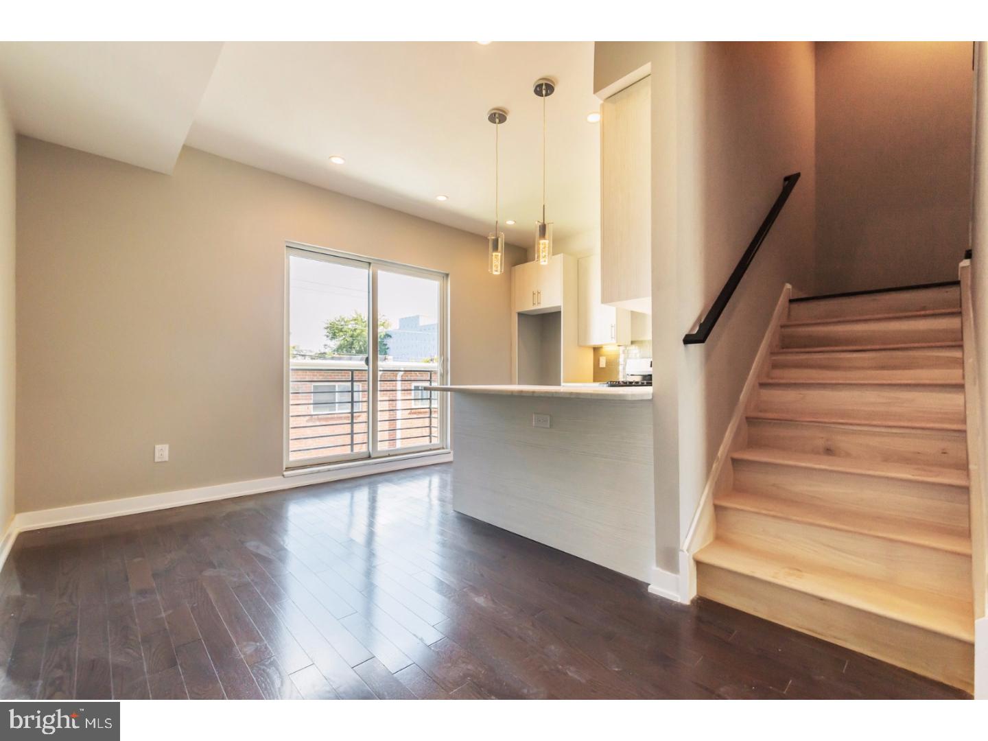 FAIRMOUNT - Residential Income