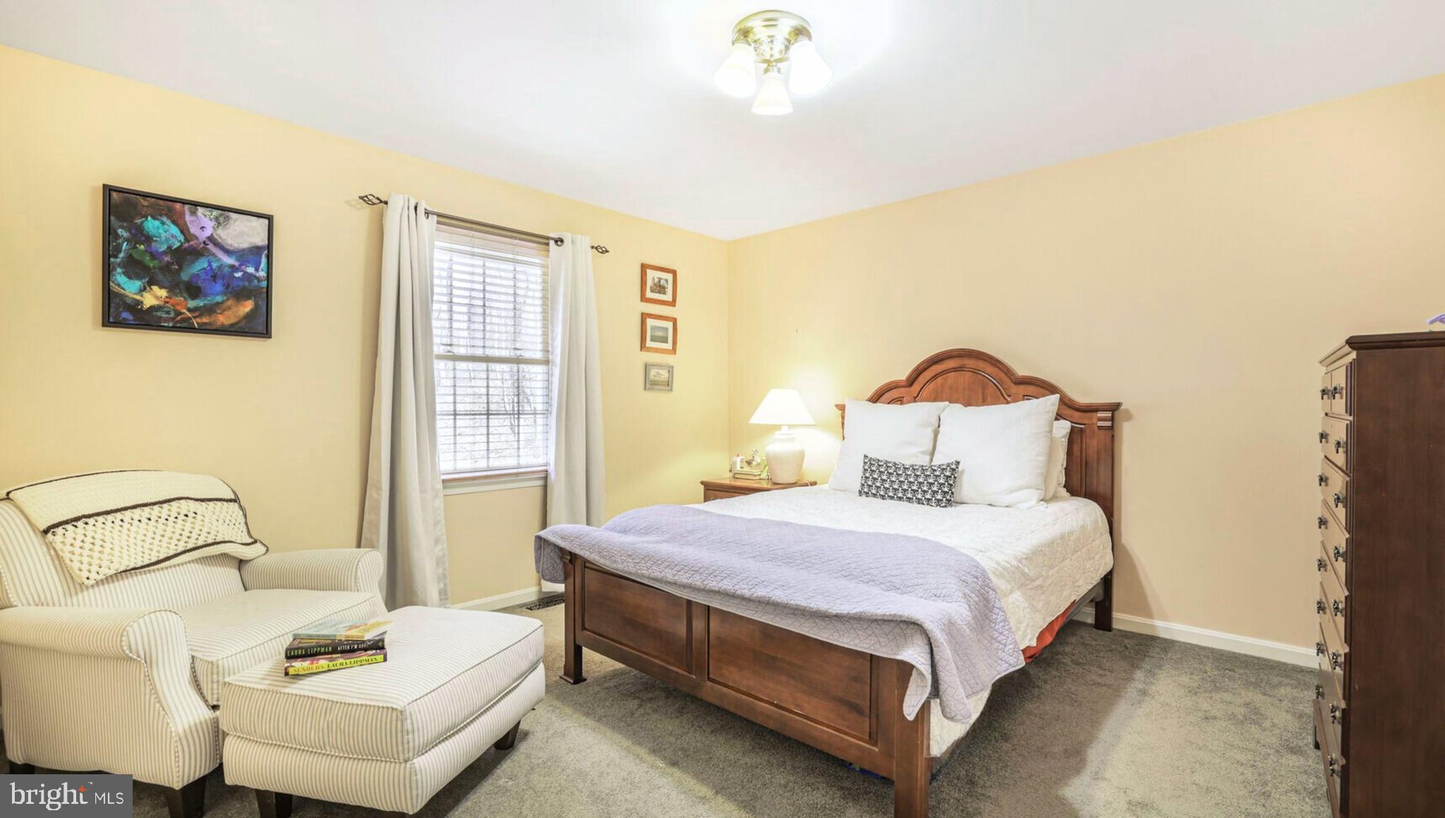 STRAWBRIDGE ESTATES - Residential