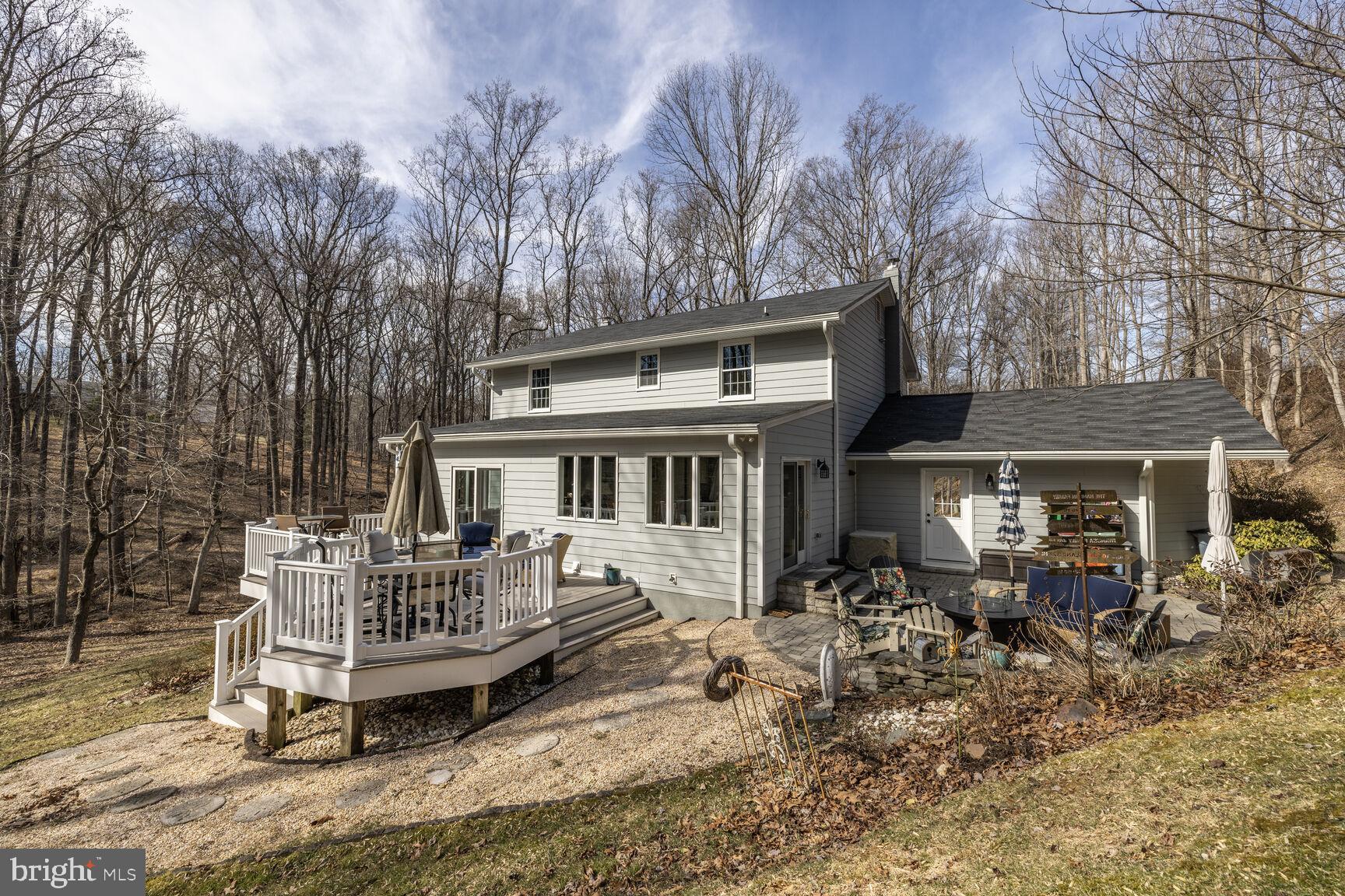 STRAWBRIDGE ESTATES - Residential