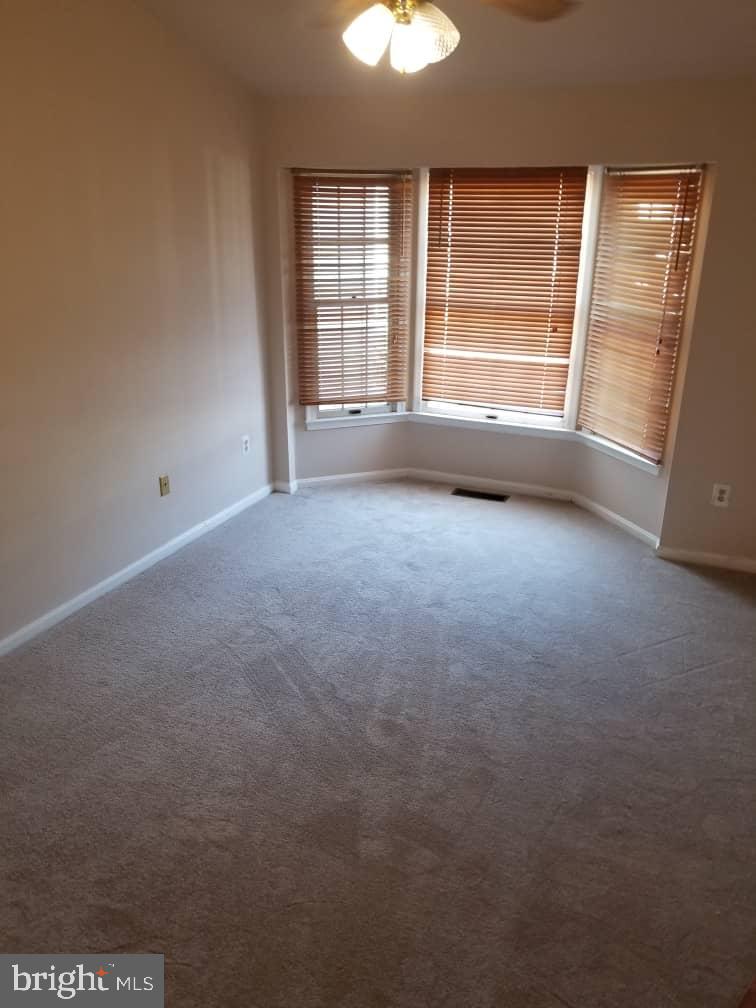 SEVEN OAKS - Residential Lease