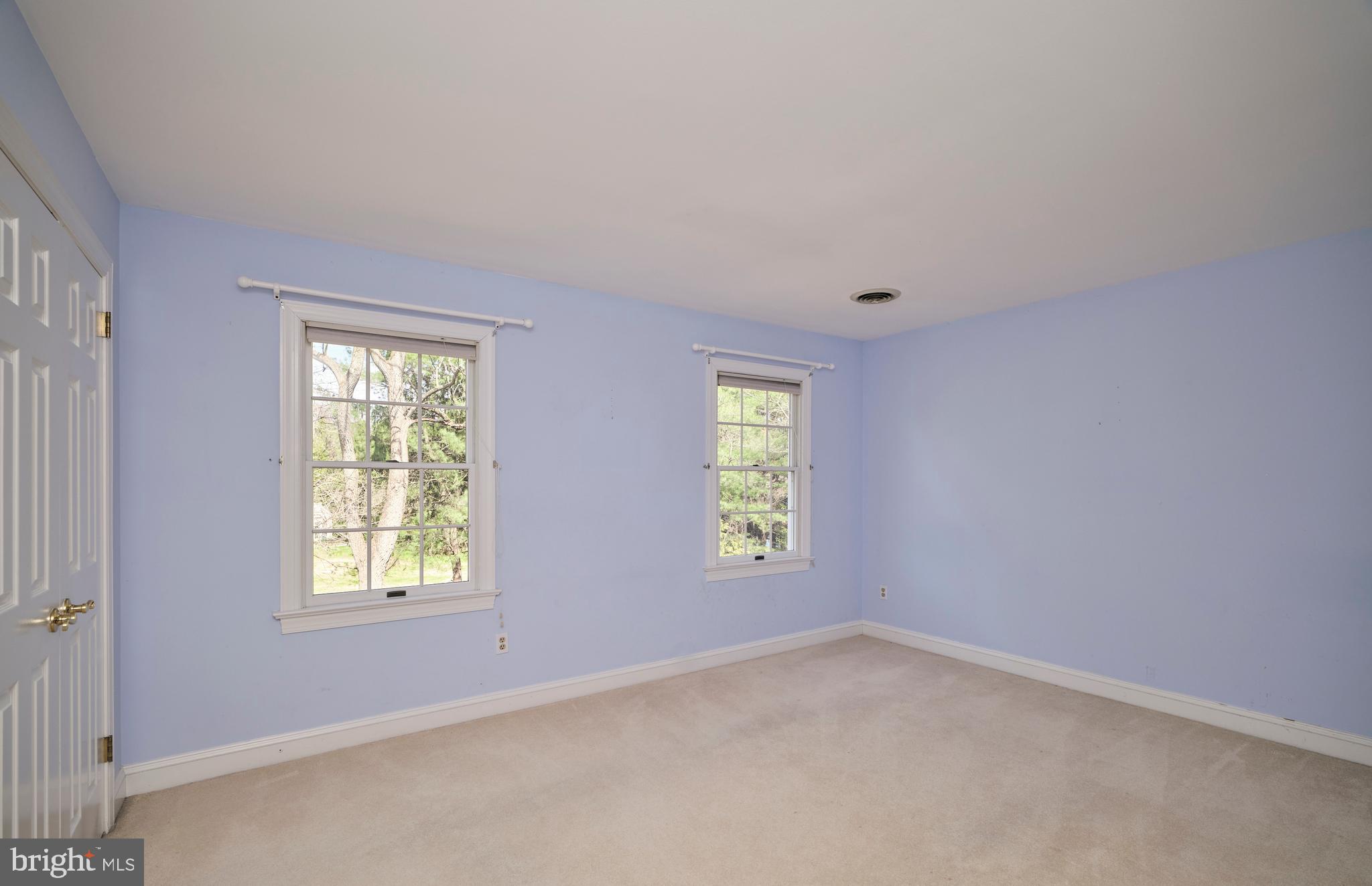 NON AVAILABLE - Residential