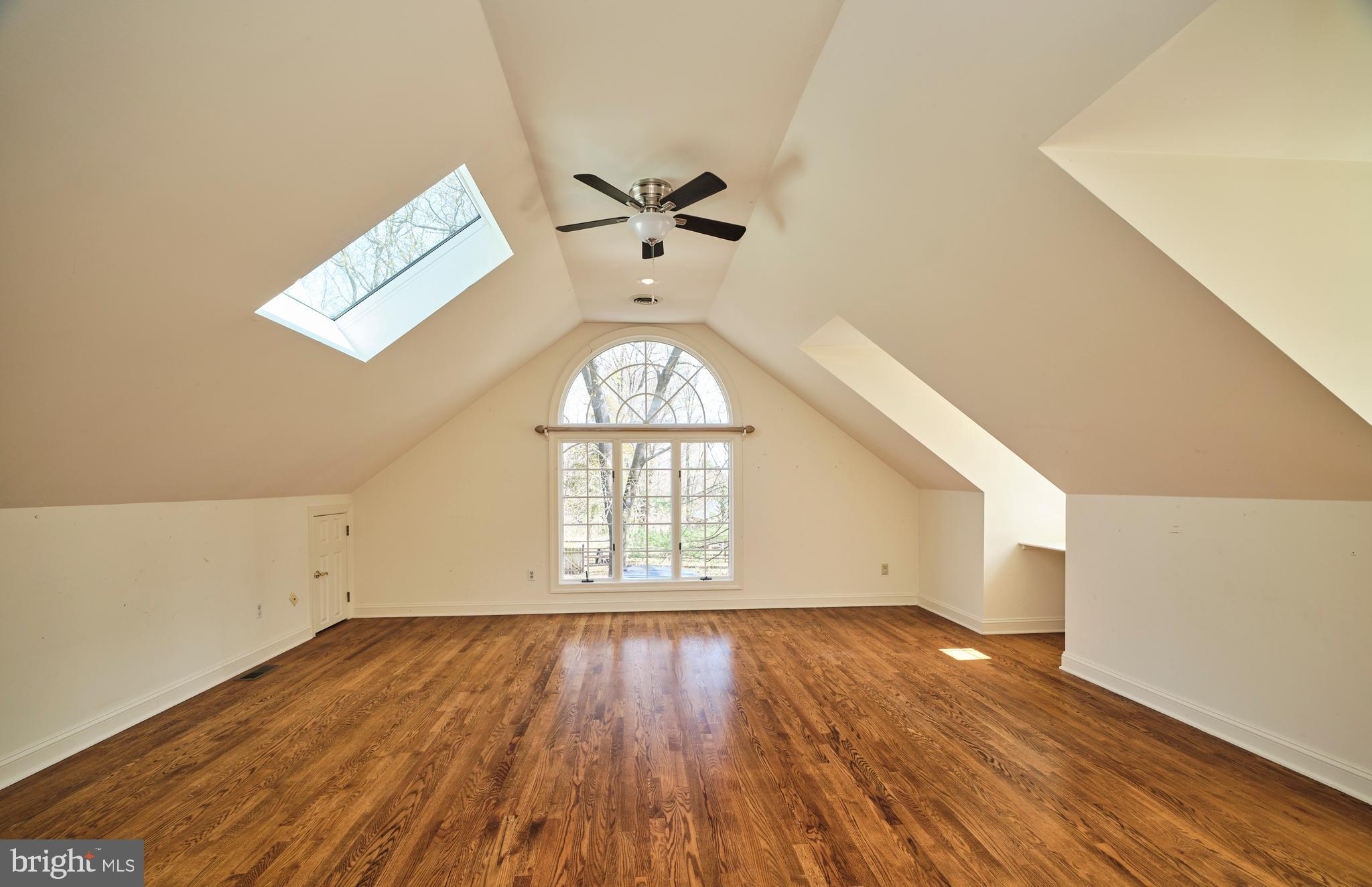 NON AVAILABLE - Residential