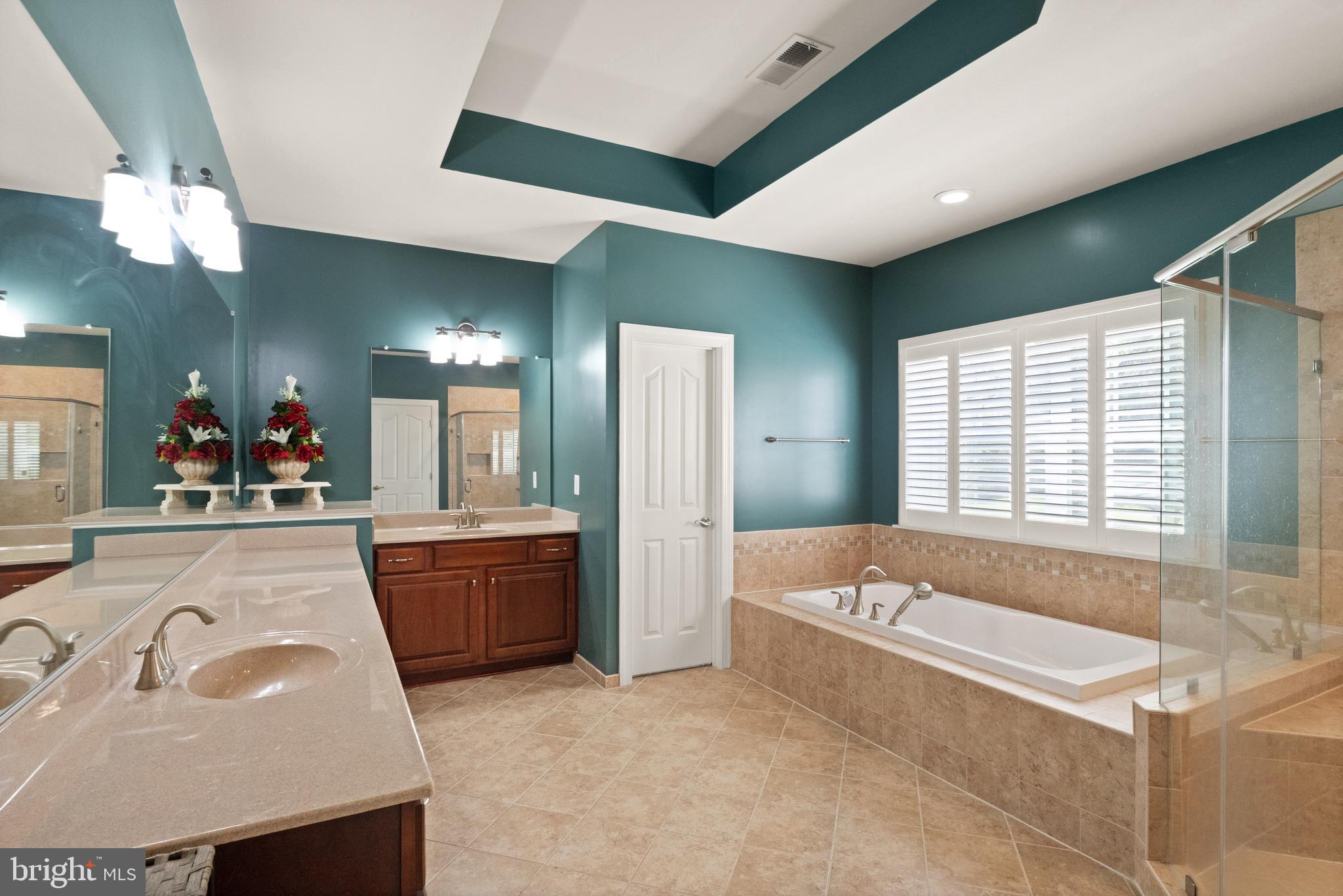 THE GLENS - Residential