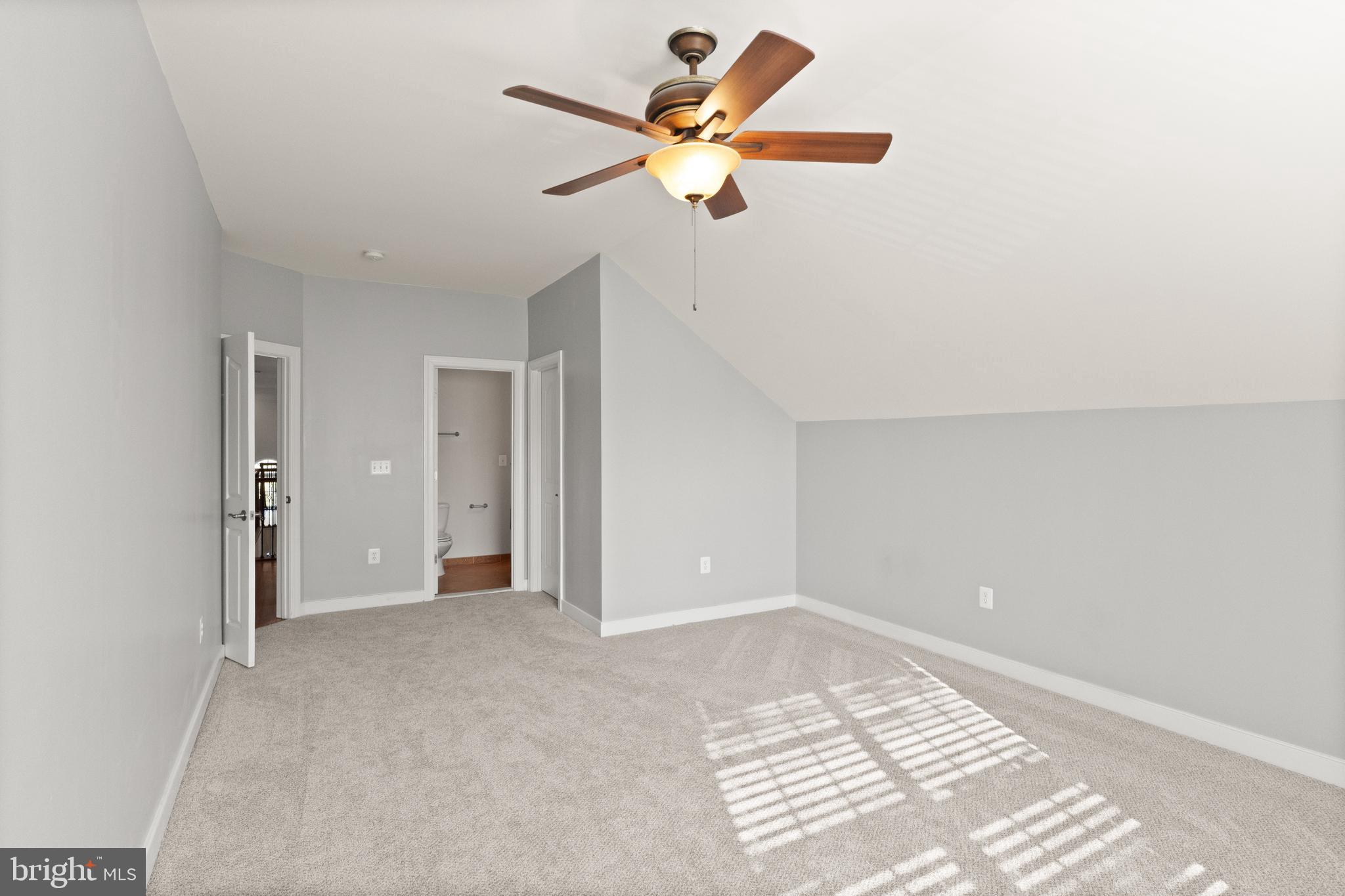 THE GLENS - Residential