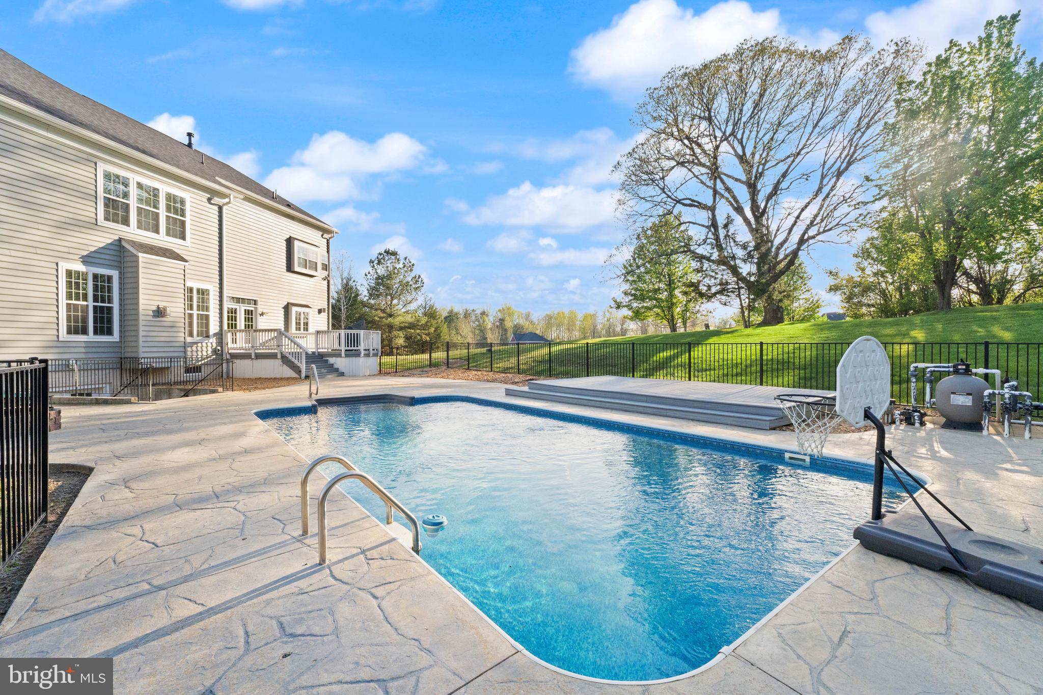 THE GLENS - Residential