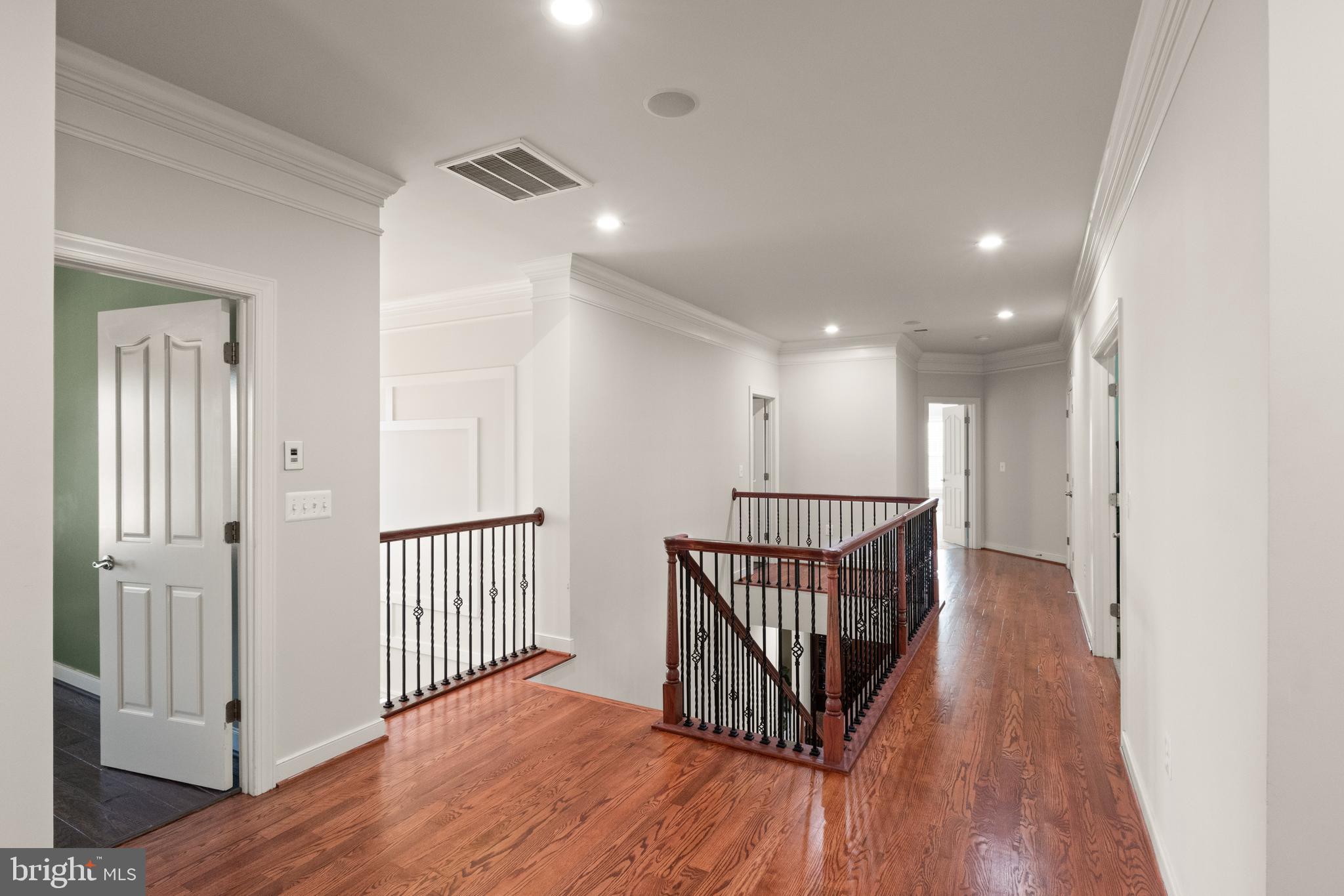 THE GLENS - Residential