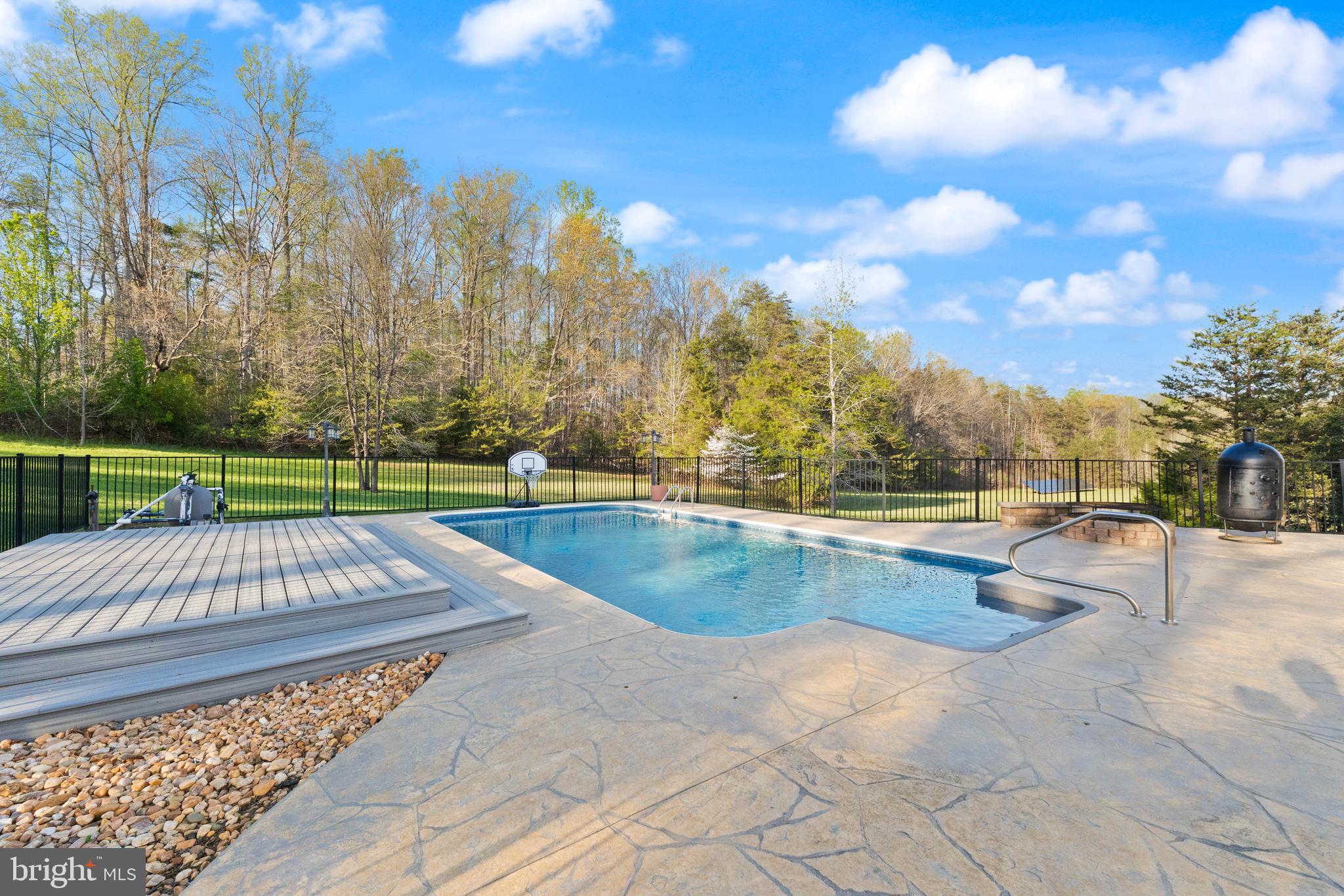 THE GLENS - Residential