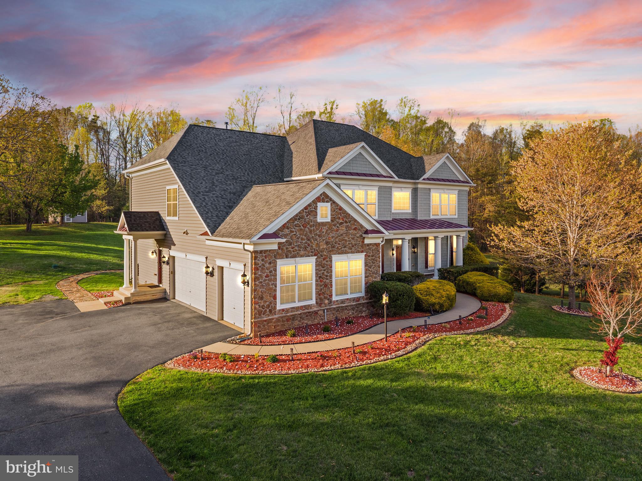 THE GLENS - Residential