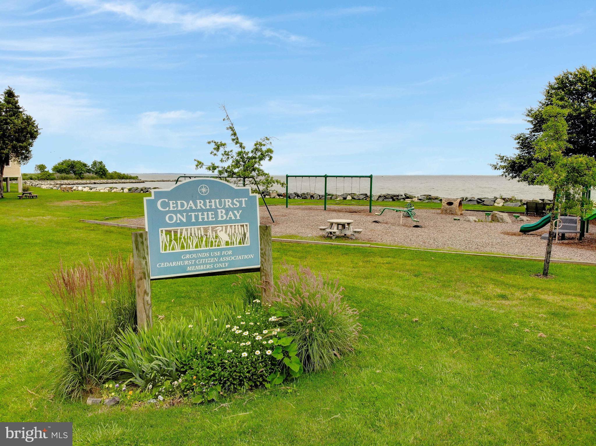 CEDARHURST ON THE BAY - Residential