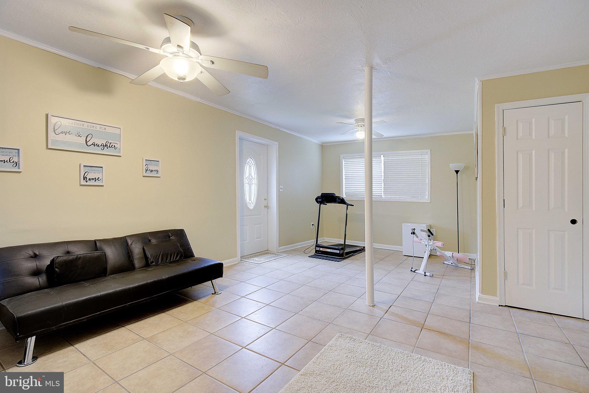 CEDARHURST ON THE BAY - Residential