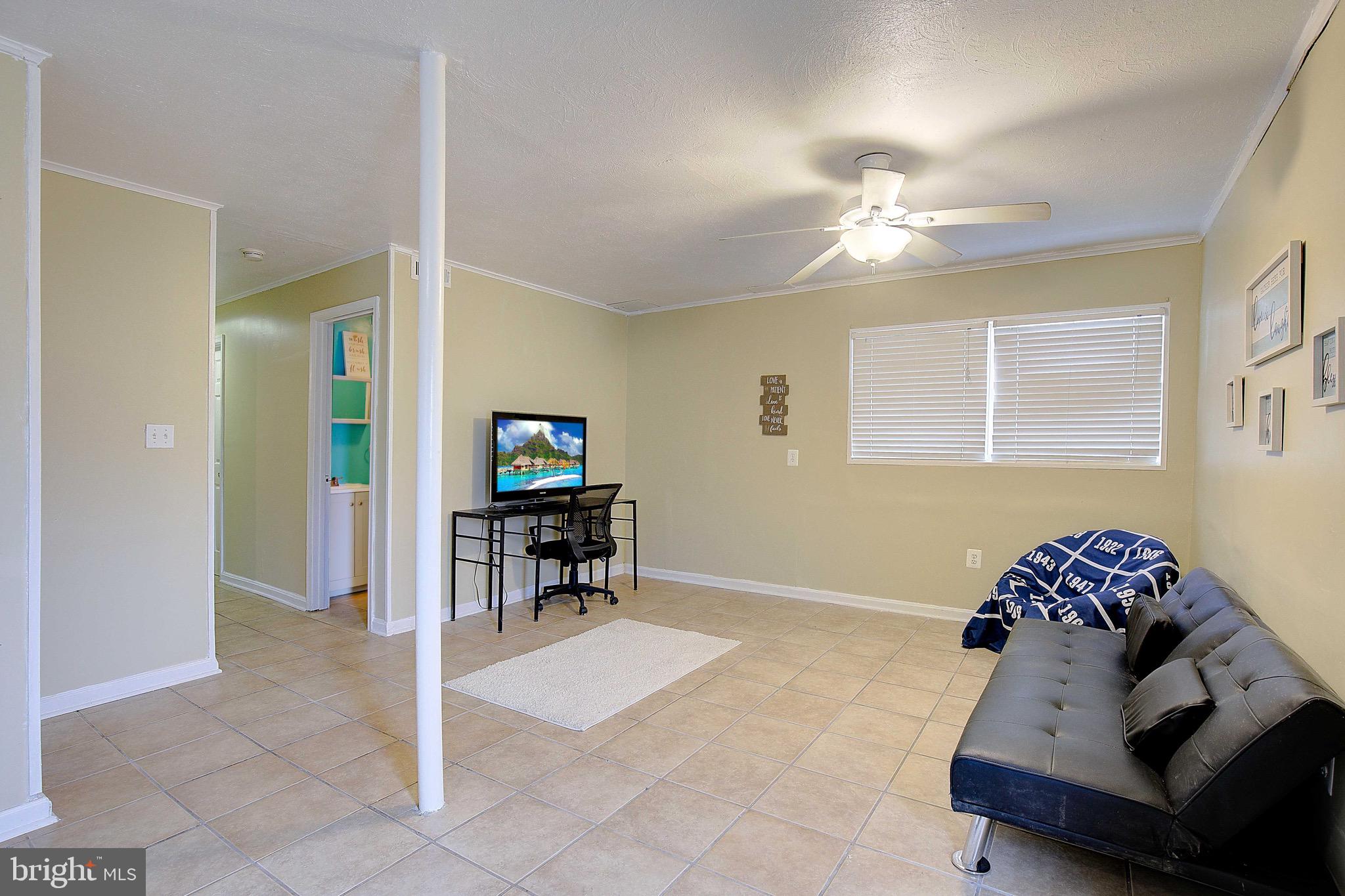 CEDARHURST ON THE BAY - Residential