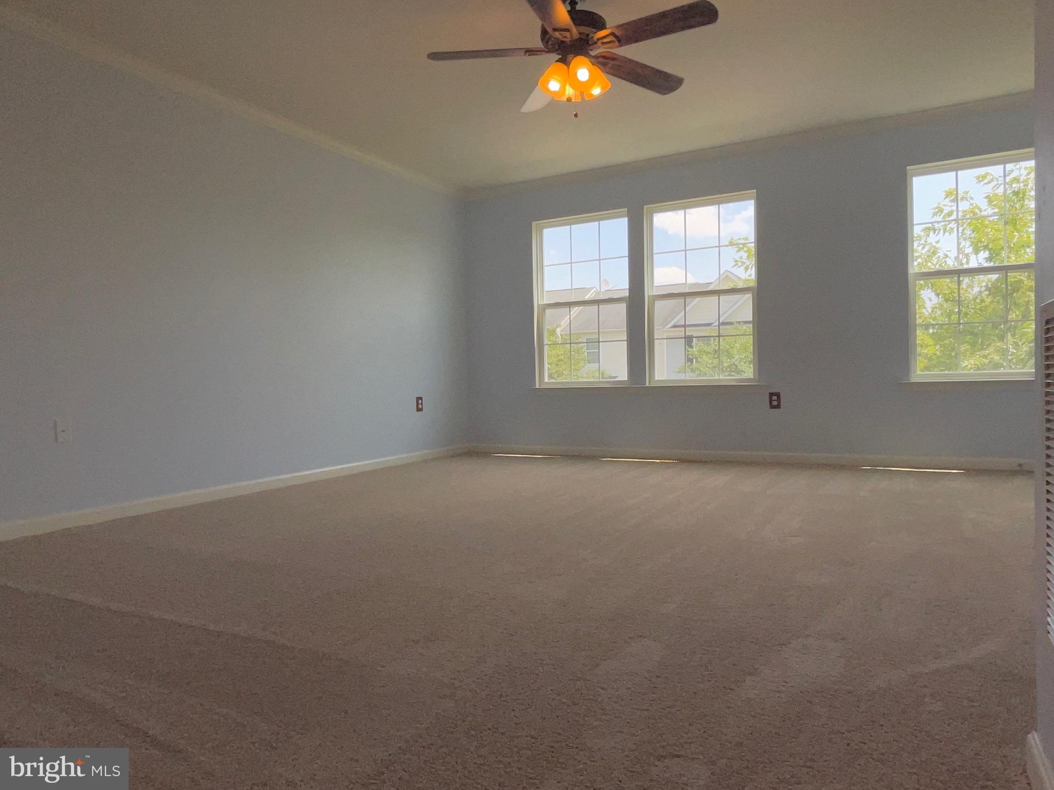 LAKELAND PLACE - Residential