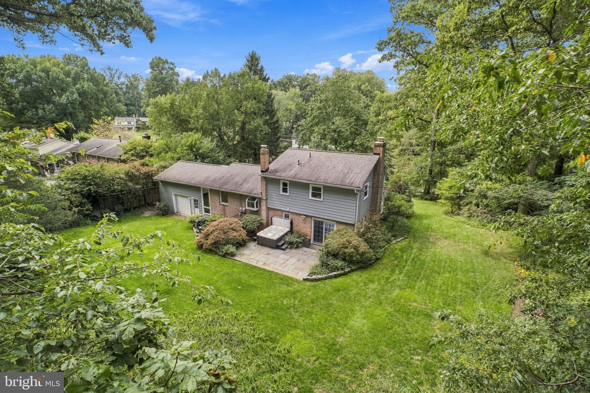 3403 VALEWOOD DRIVE