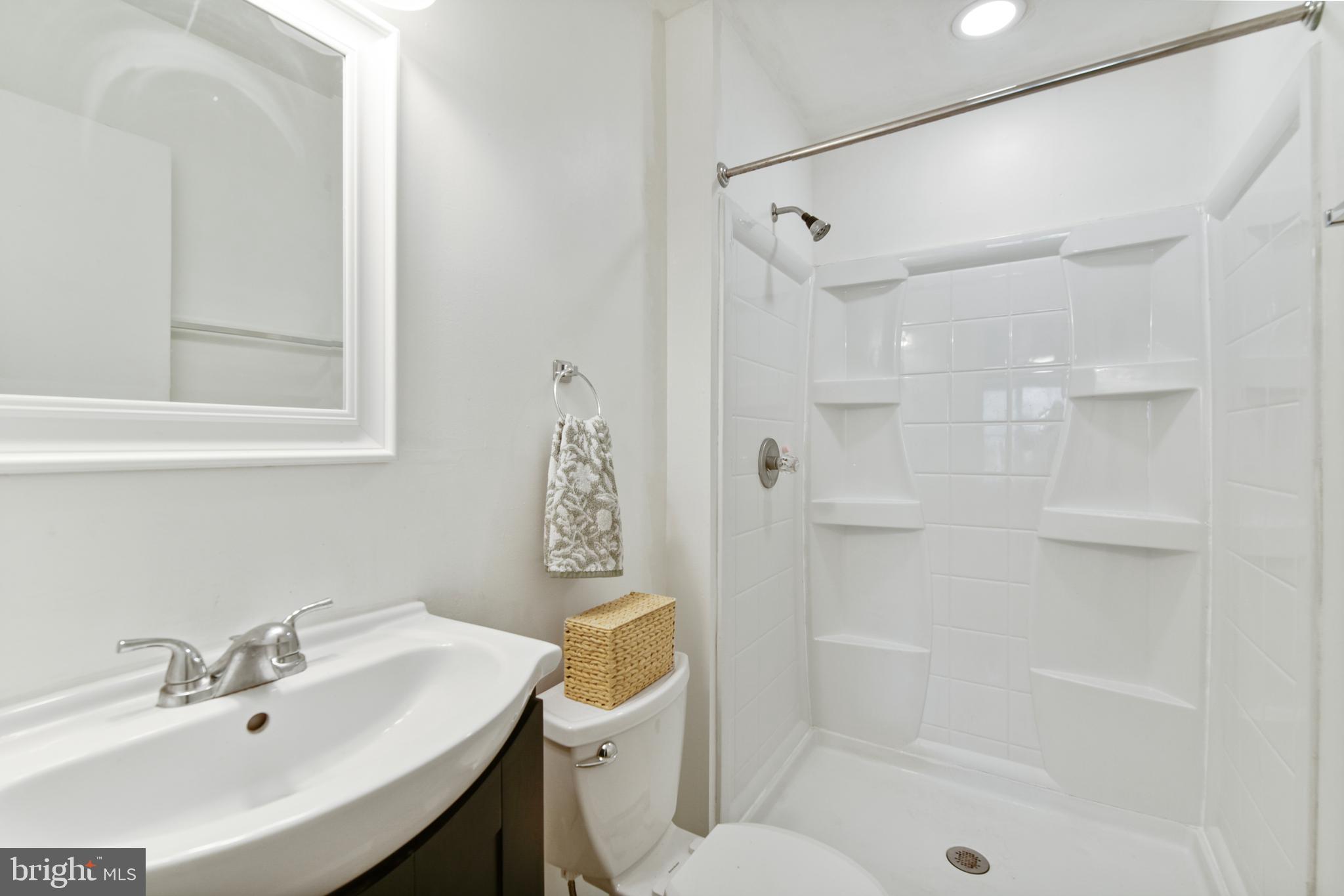 RIVERSIDE - Residential