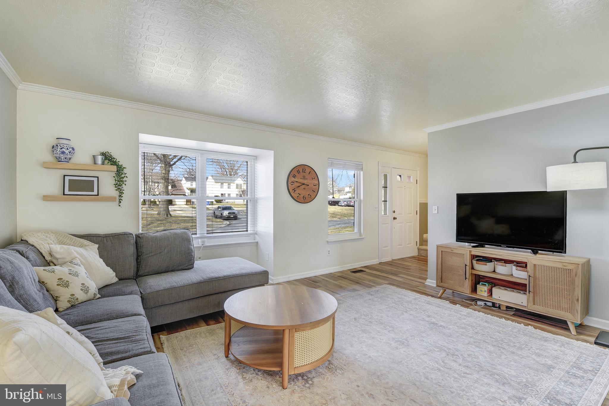 RIVERSIDE - Residential