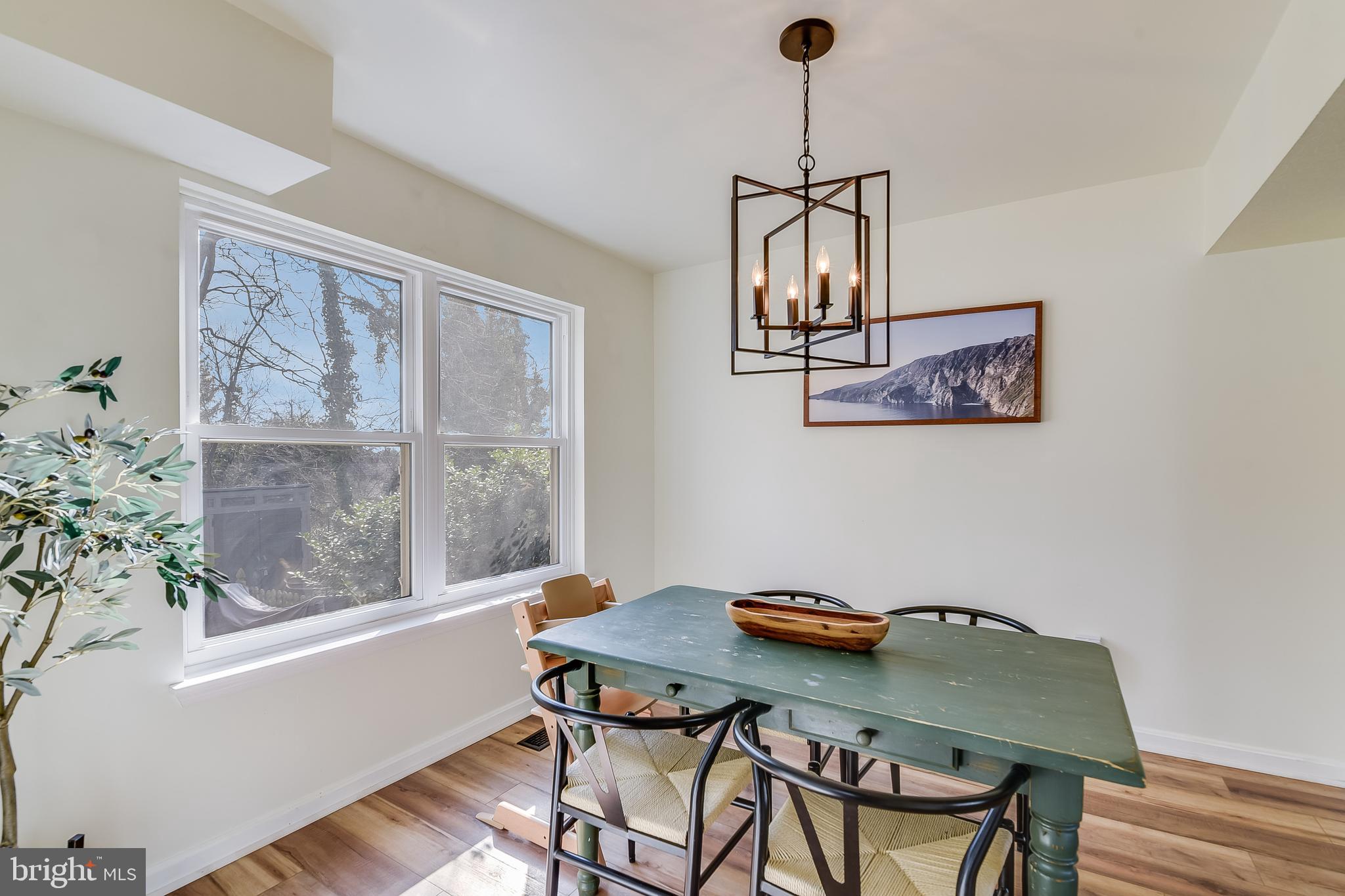 RIVERSIDE - Residential