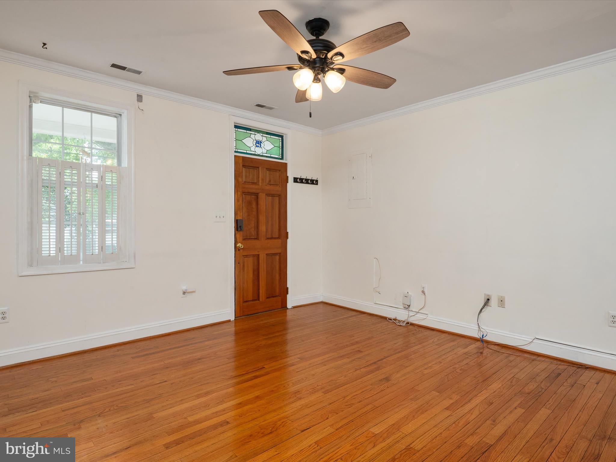 MURRAY HILL - Residential
