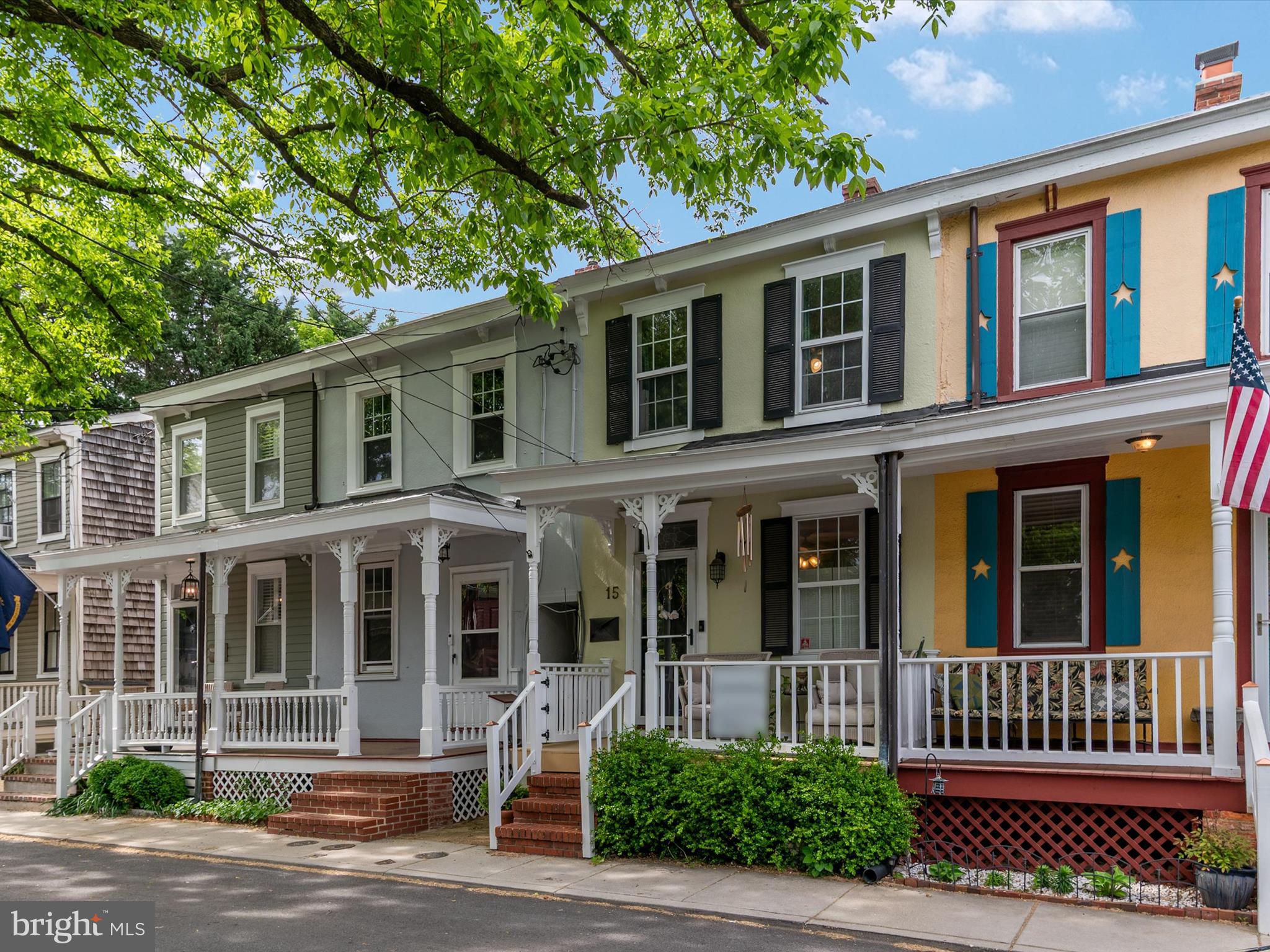 MURRAY HILL - Residential