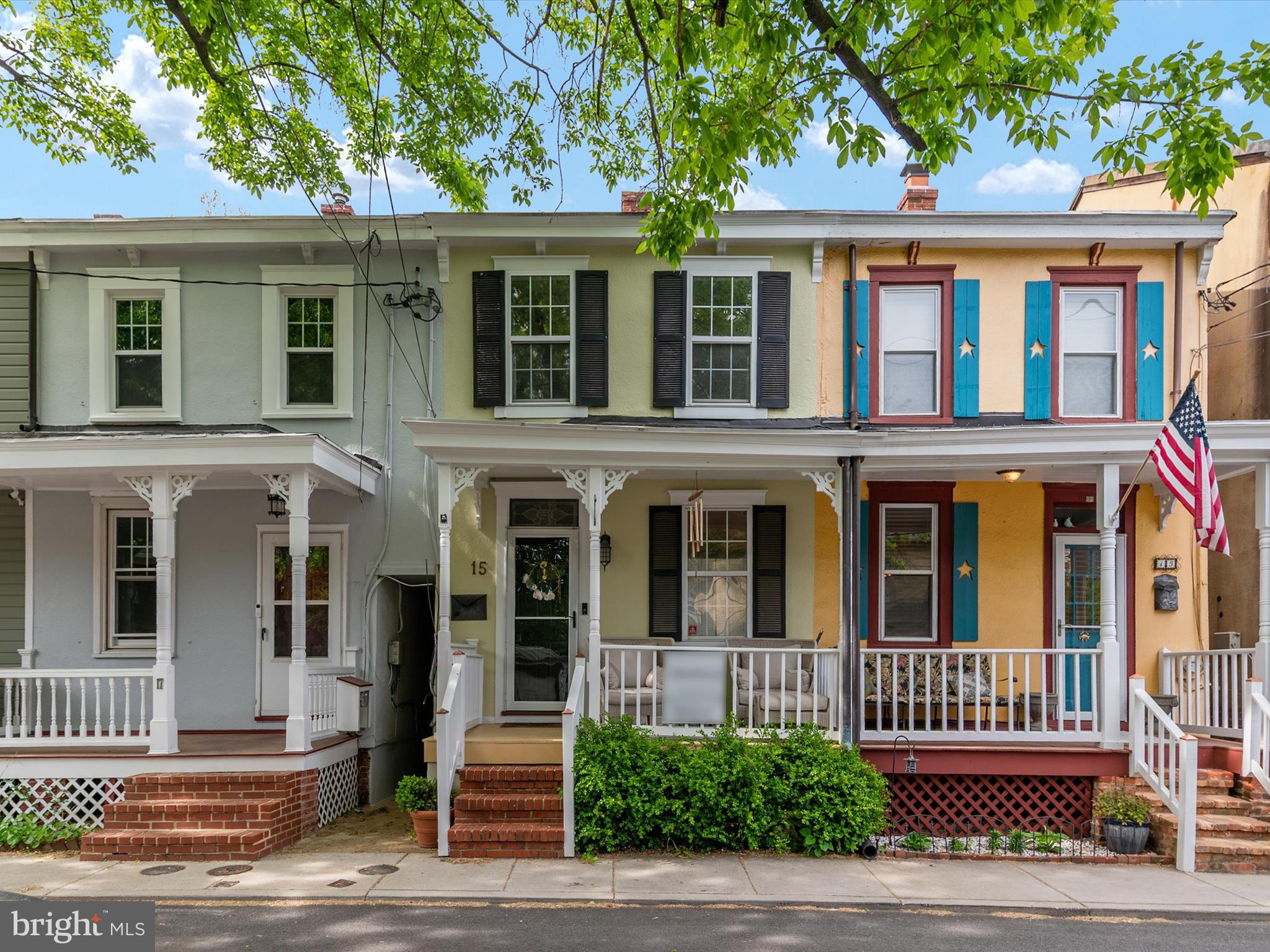 MURRAY HILL - Residential