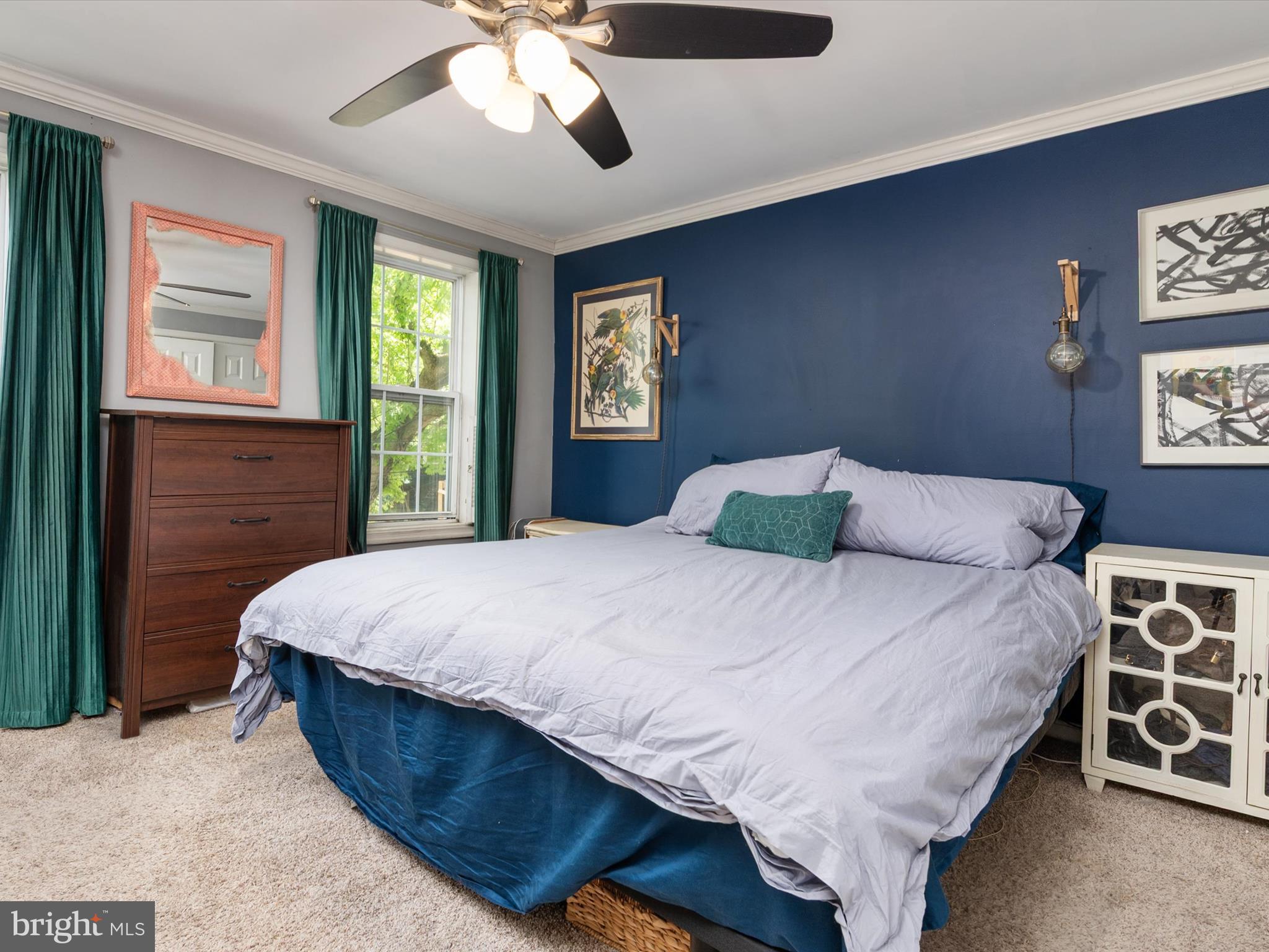 MURRAY HILL - Residential
