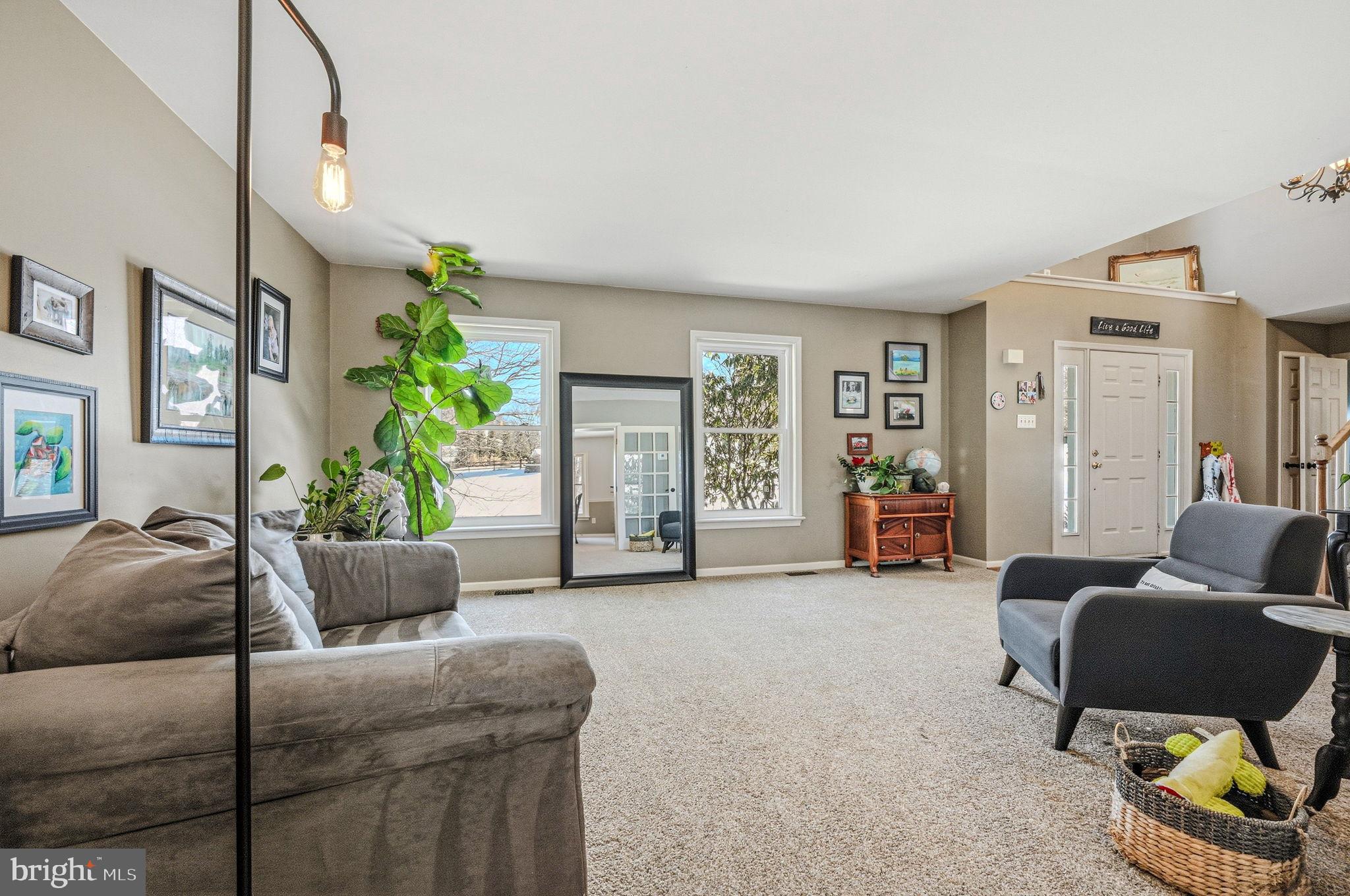 SULLIVAN STATION - Residential