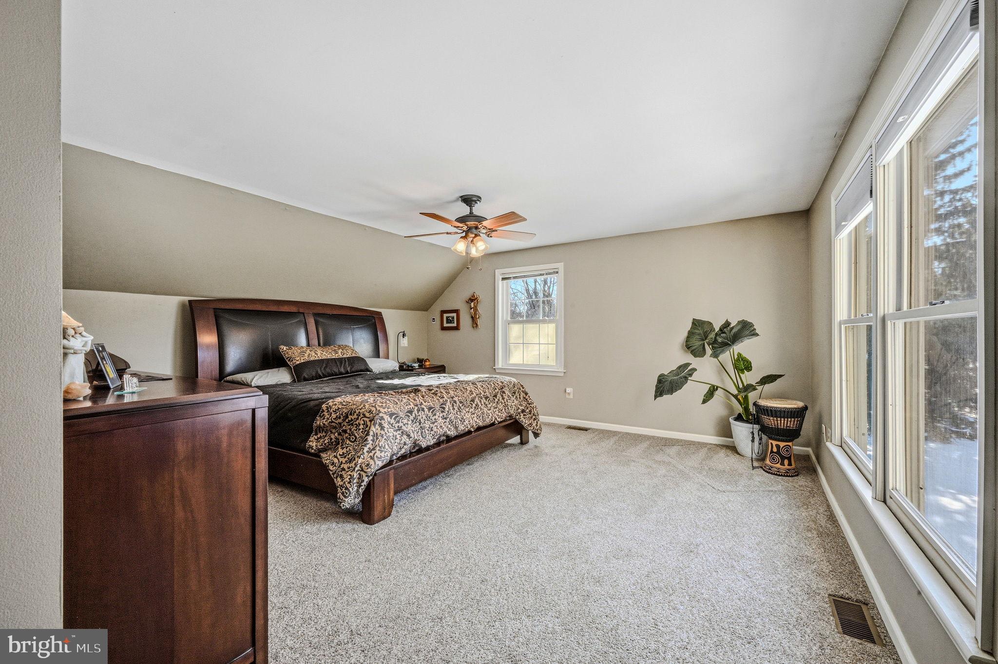 SULLIVAN STATION - Residential