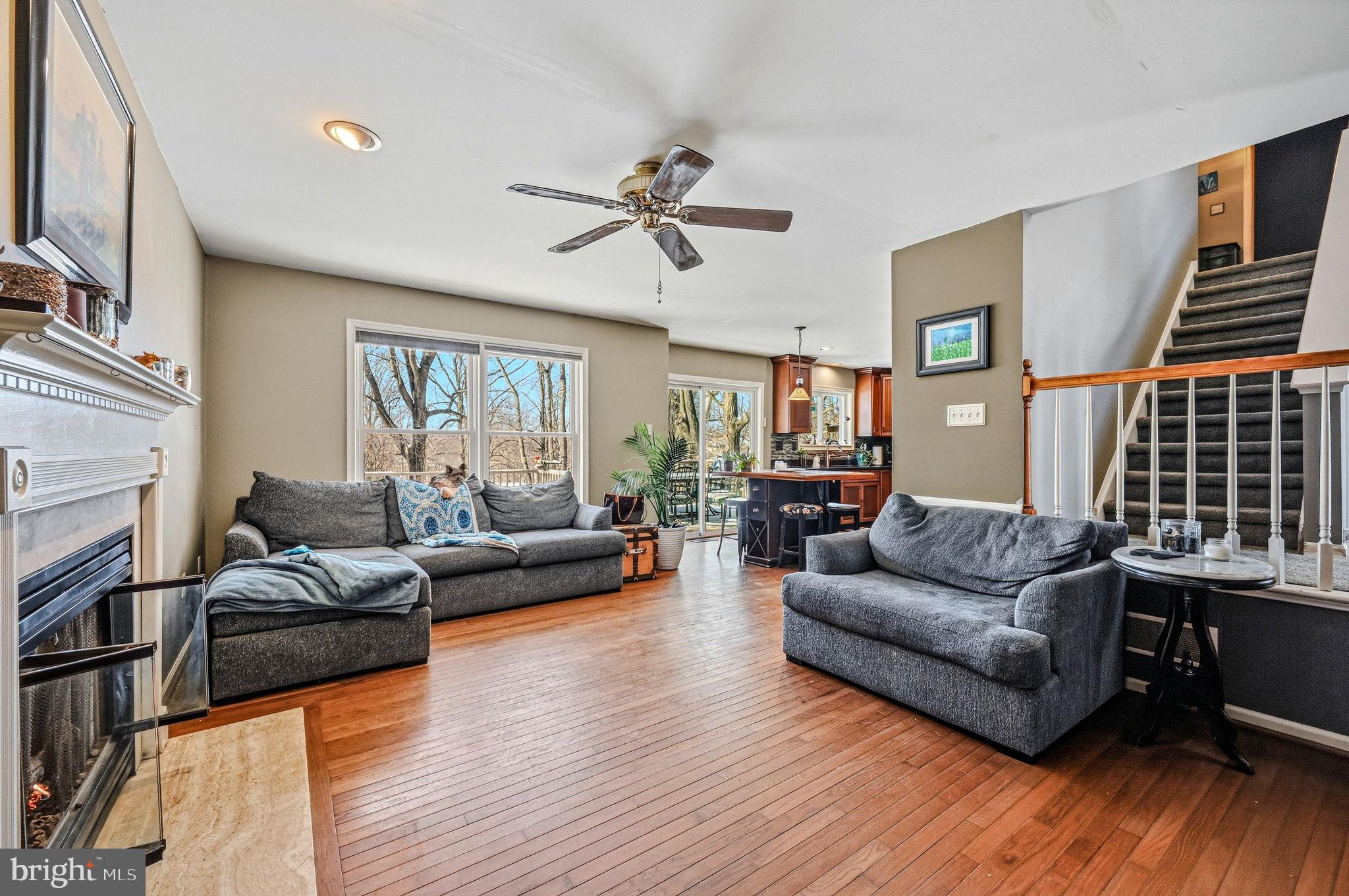 SULLIVAN STATION - Residential