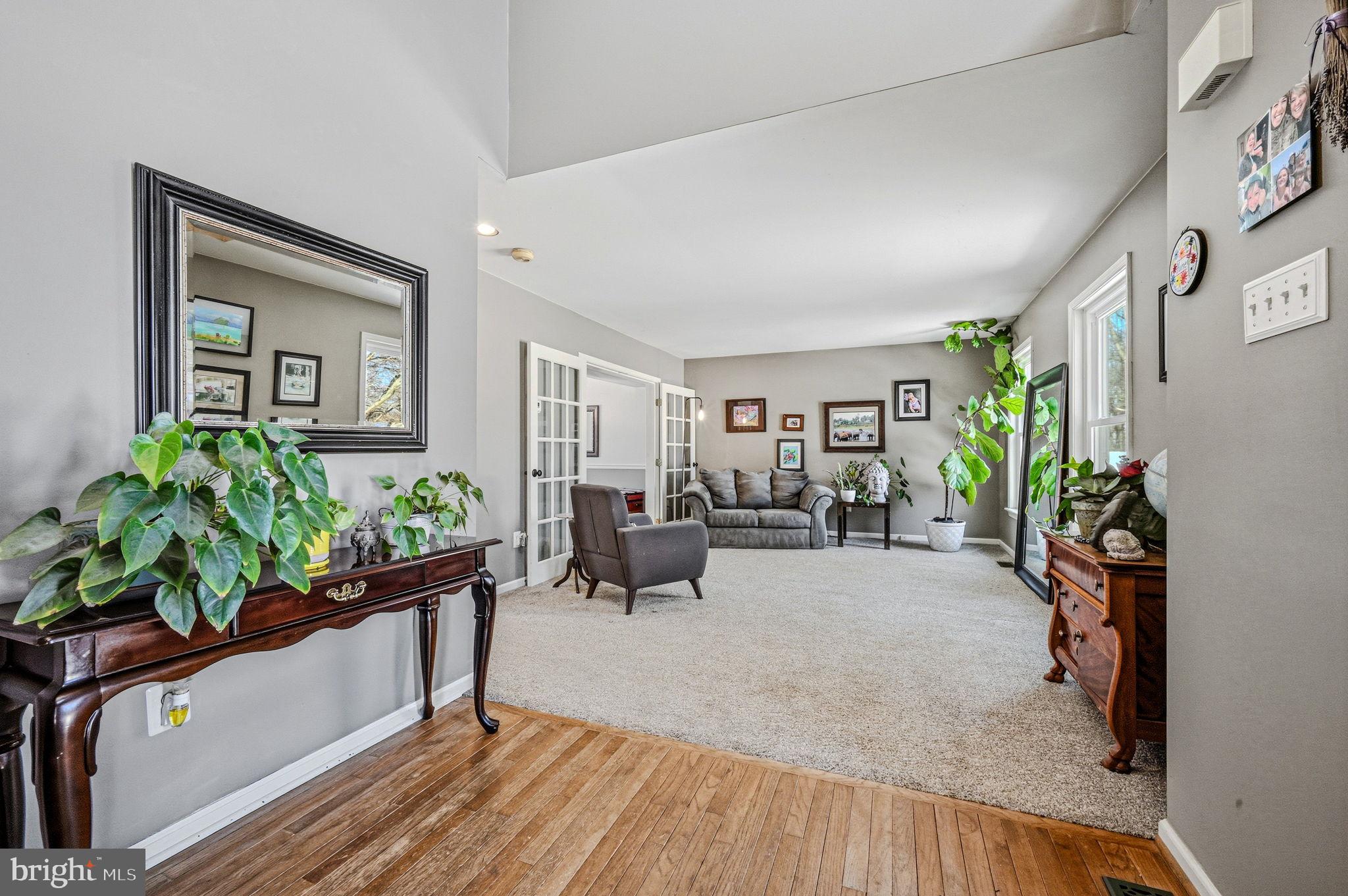 SULLIVAN STATION - Residential