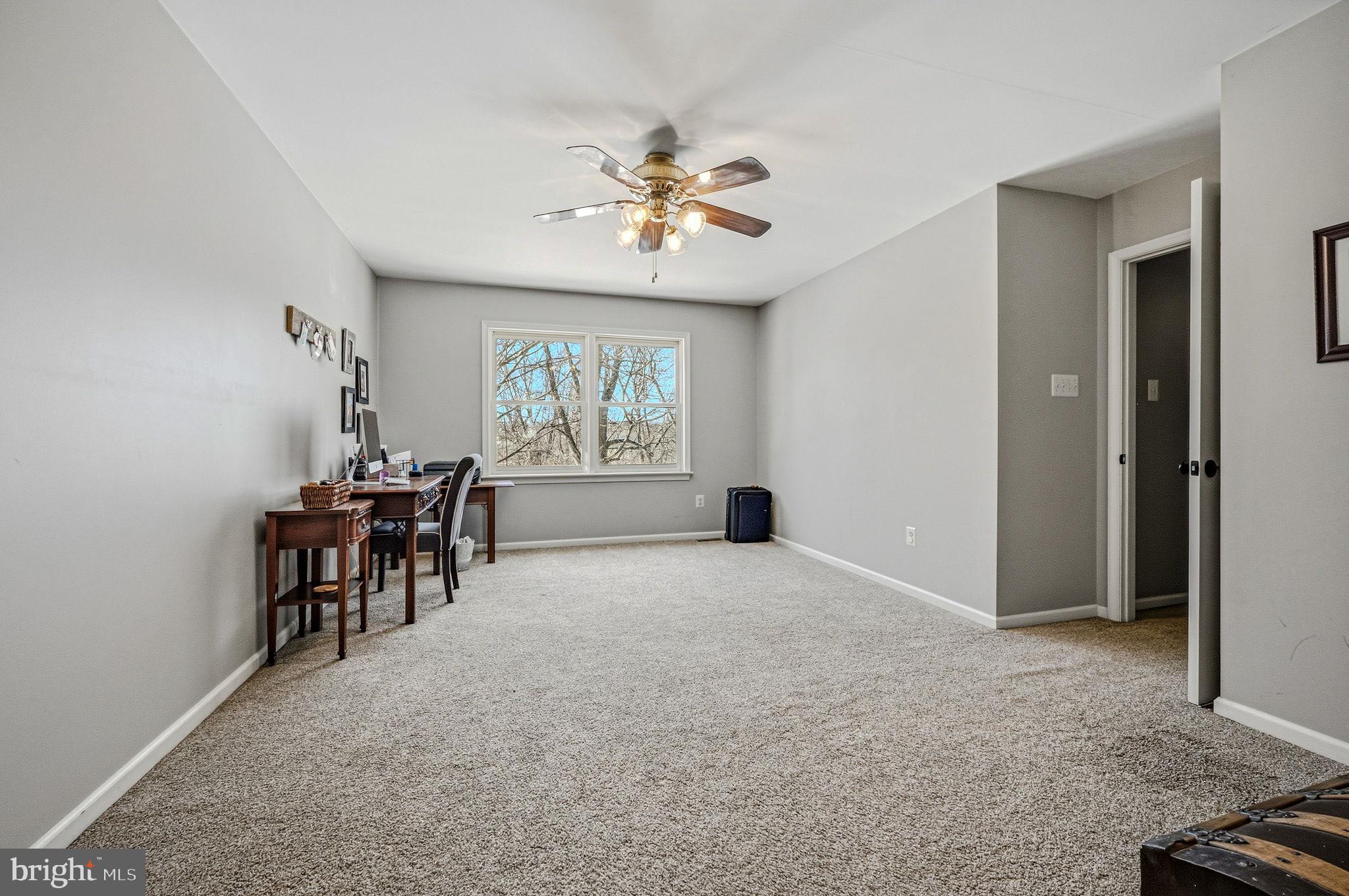 SULLIVAN STATION - Residential