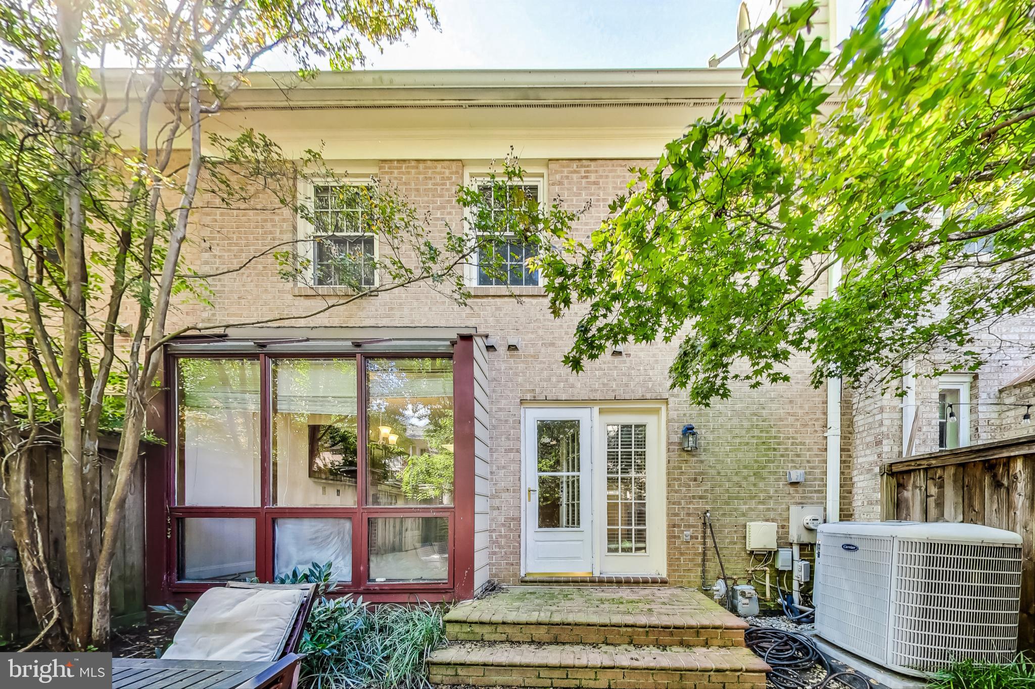 ALTA VISTA - Residential