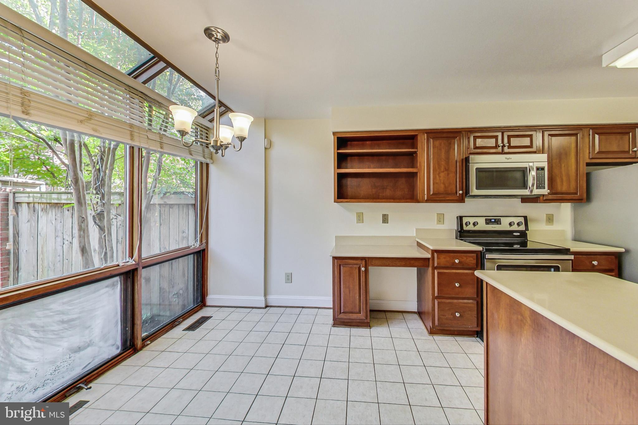 ALTA VISTA - Residential