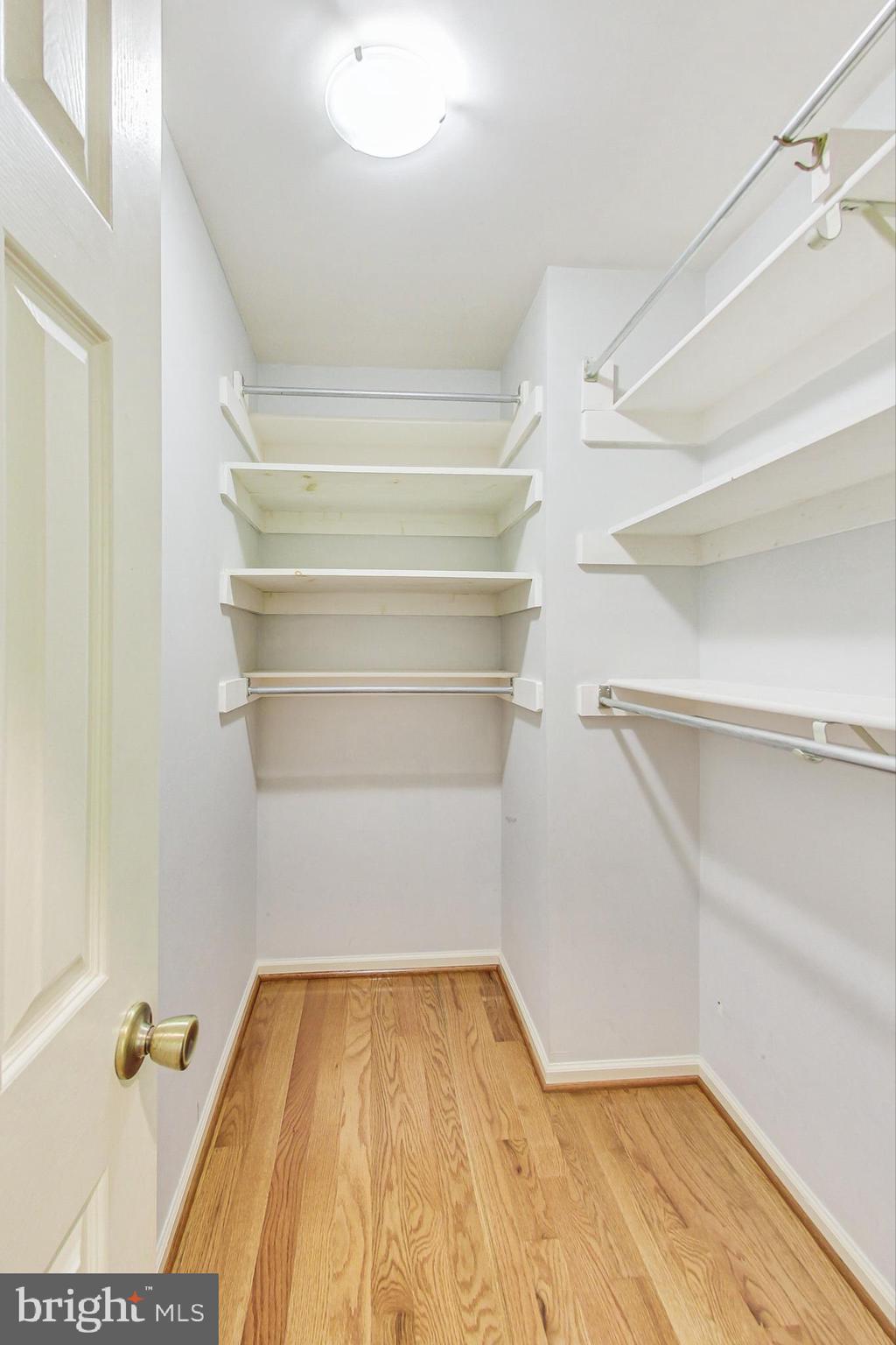 ALTA VISTA - Residential