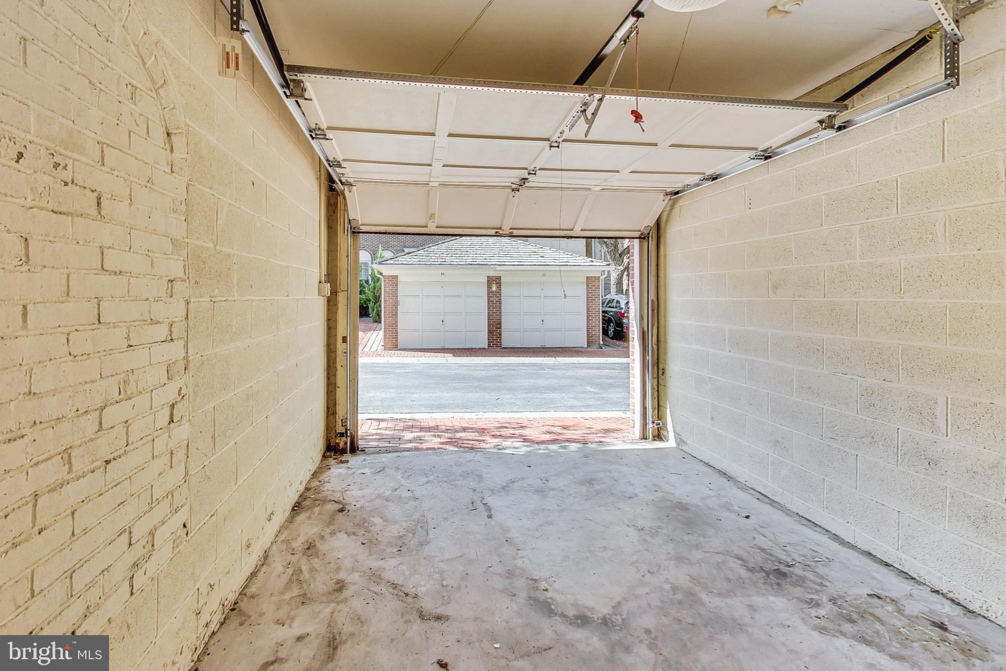 ALTA VISTA - Residential